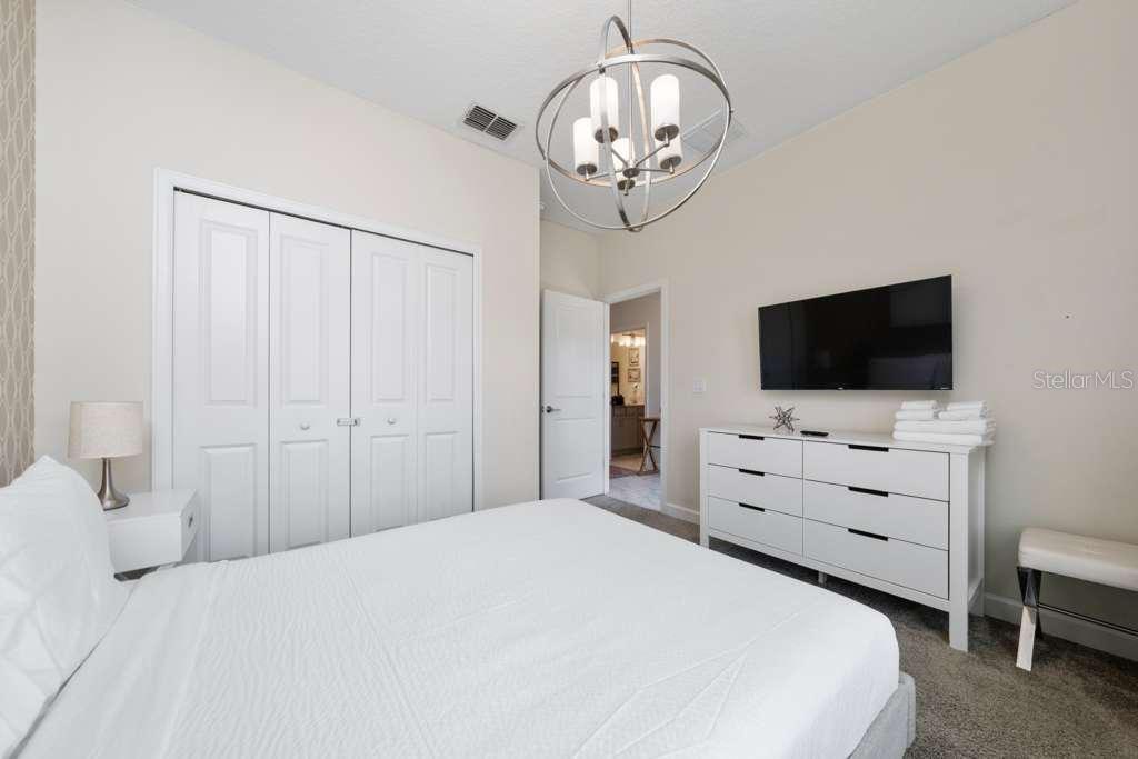 Townhouse at 8999 CABOT CLIFFS DR, DAVENPORT, photo 29 of 80