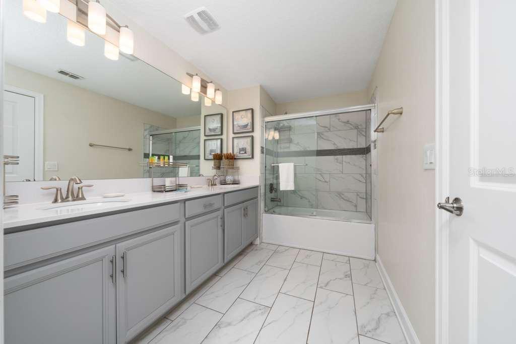 Townhouse at 8999 CABOT CLIFFS DR, DAVENPORT, photo 32 of 80