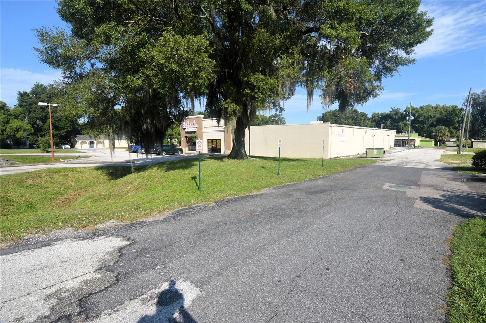 Retail at 5500 6TH ST, ZEPHYRHILLS, photo 5 of 47