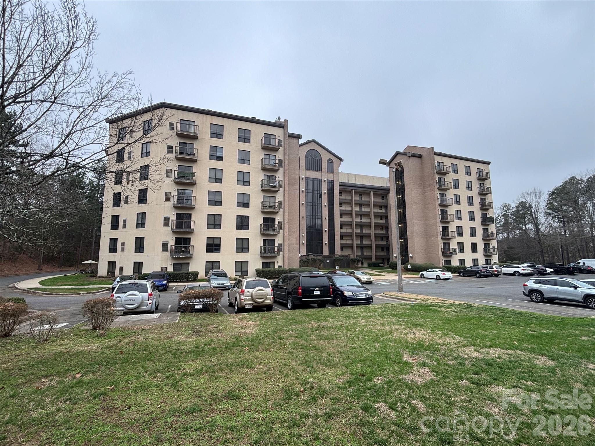 211 Heritage Boulevard