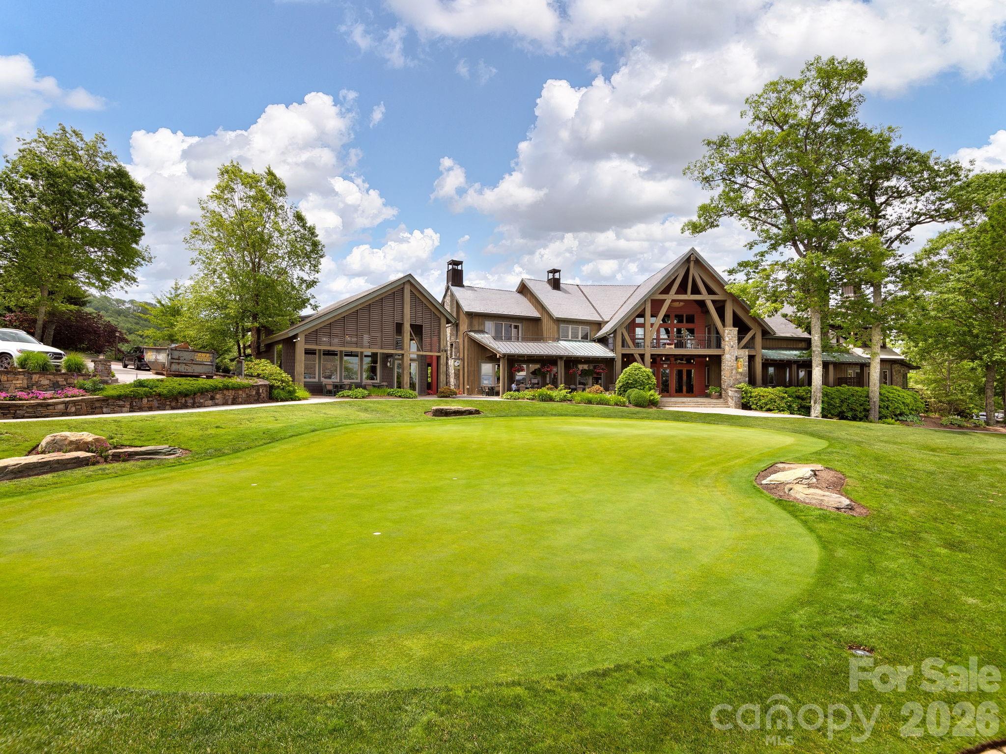Golf course - 37 Grinnin Sun Road, Burnsville
