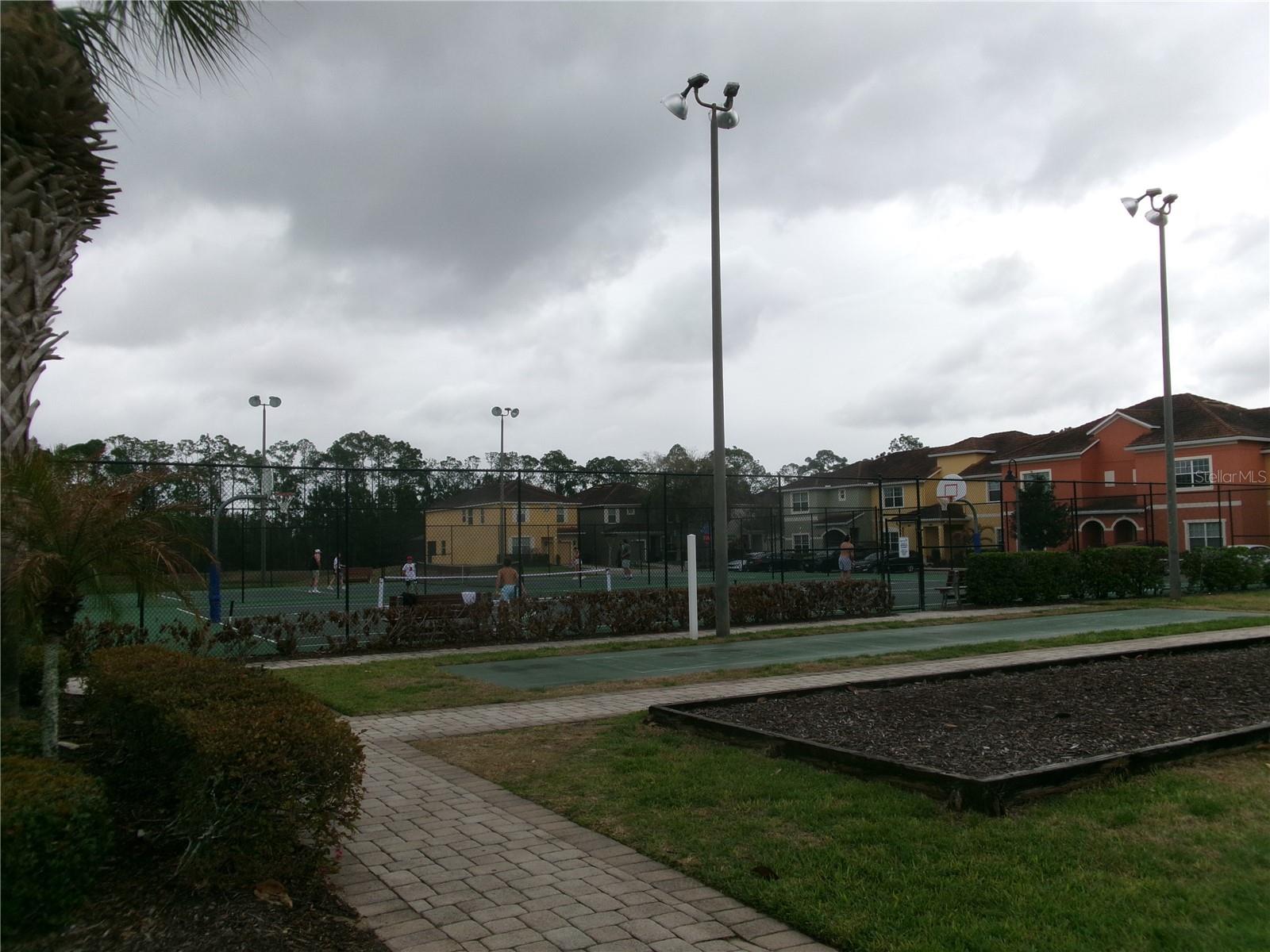 Tennis courts - 8969 MAJESTY PALM RD, KISSIMMEE