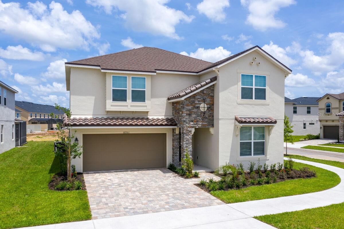 8951 HILTON RIDGE AVE