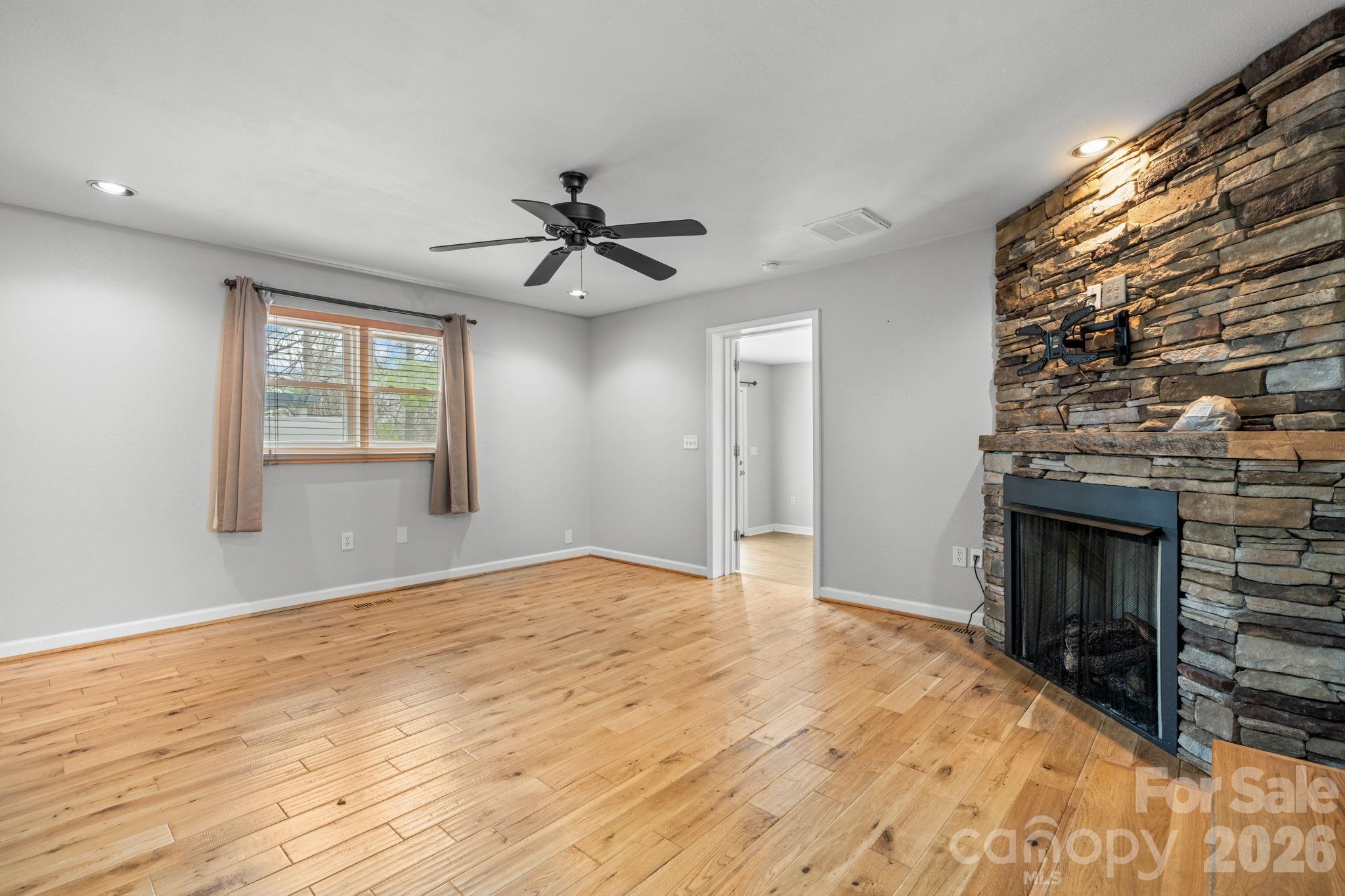 Single Family Residence at 309 Sheldon Street, Hudson, photo 8 of 35