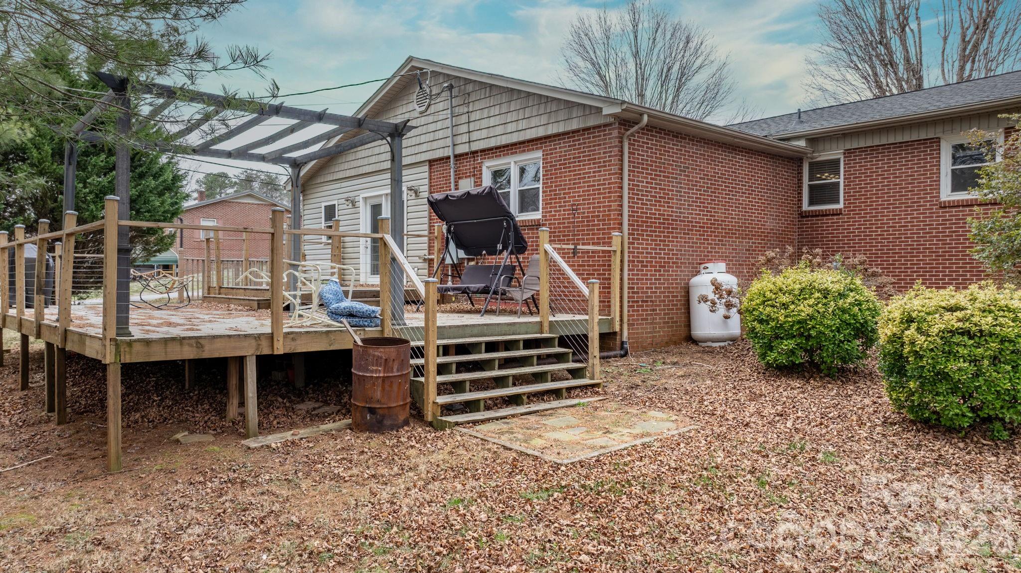 Single Family Residence at 309 Sheldon Street, Hudson, photo 25 of 35