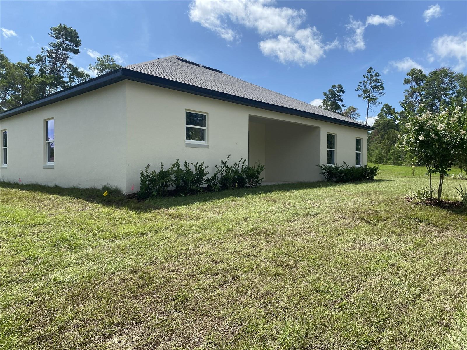 Not the actual home. Photos are of a similar floorplan. Interior/Exterior colors and features may vary. - 8362 NIGHTINGALE RD, SPRING HILL