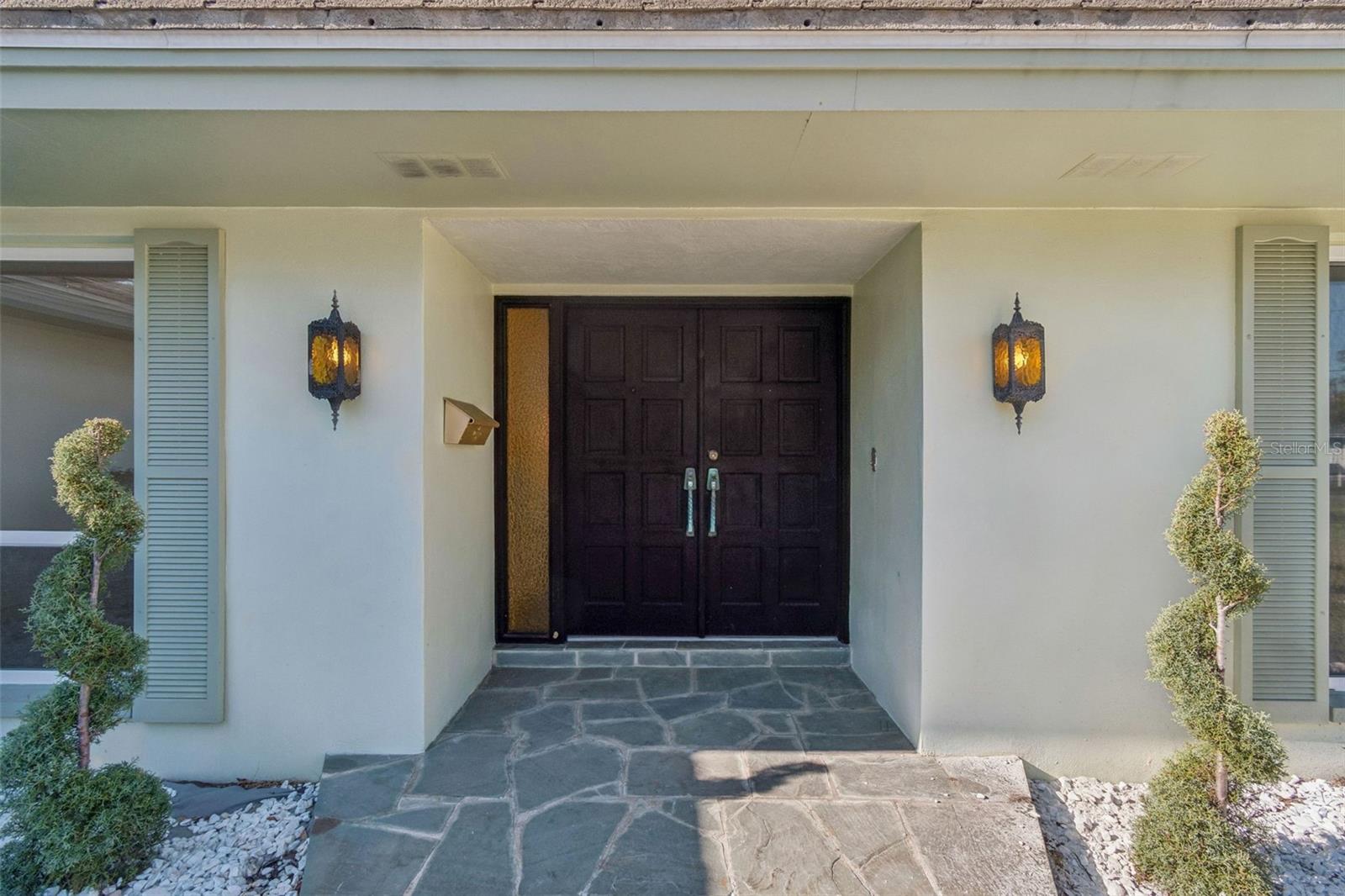 Single Family Residence at 4415 CLEARWATER HARBOR DR N, LARGO, photo 11 of 47