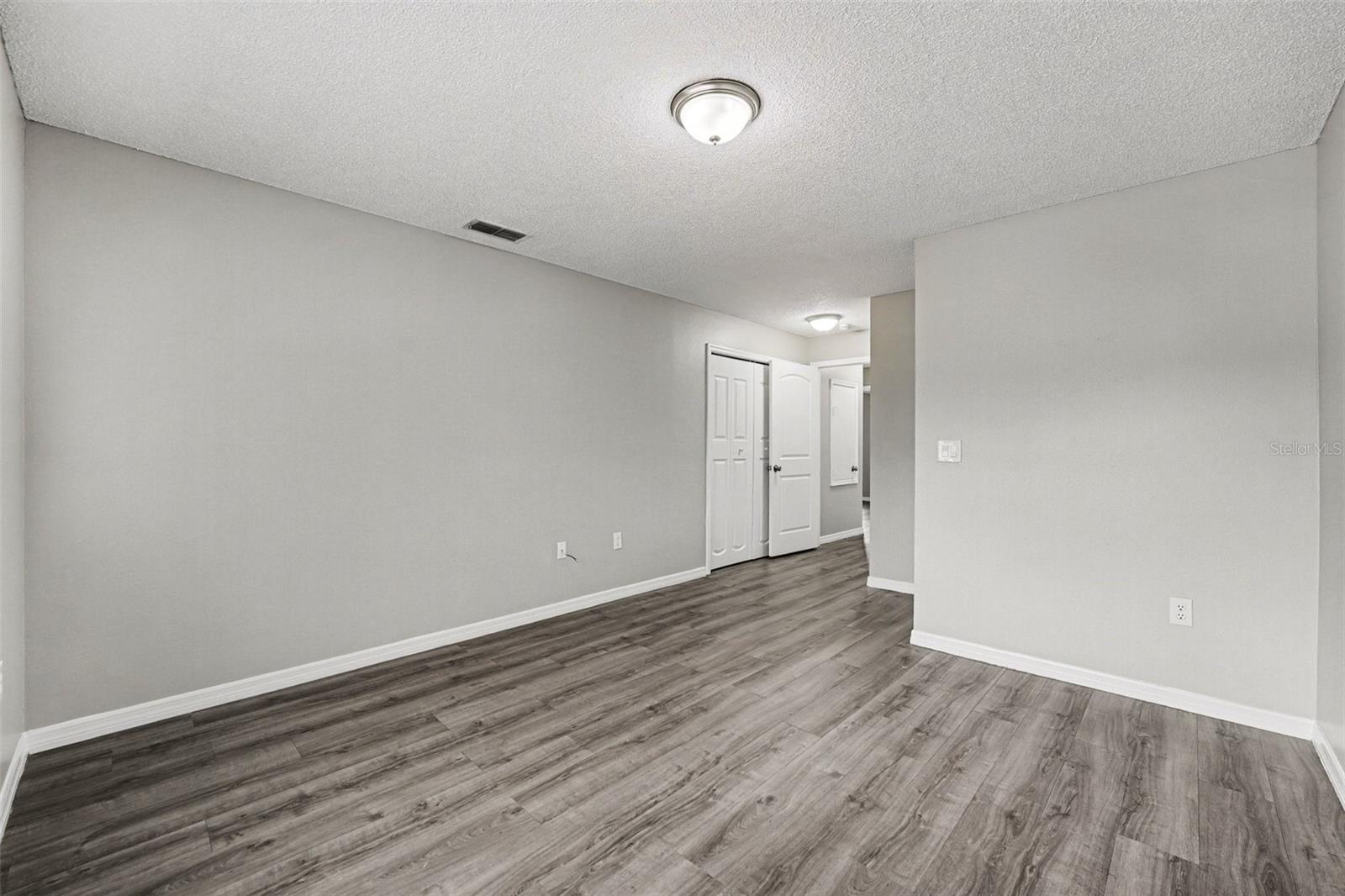 Single Family Residence at 3339 QUEENS COVE LOOP, WINTER HAVEN, photo 14 of 20