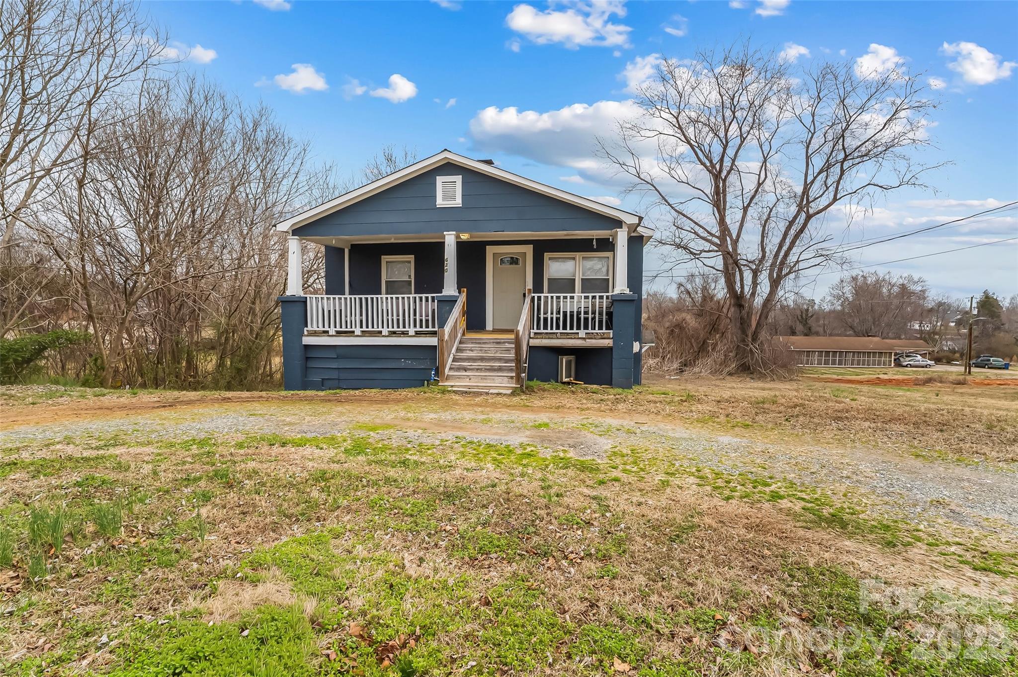 Duplex at 620 Linville Street, Morganton, photo 2 of 27