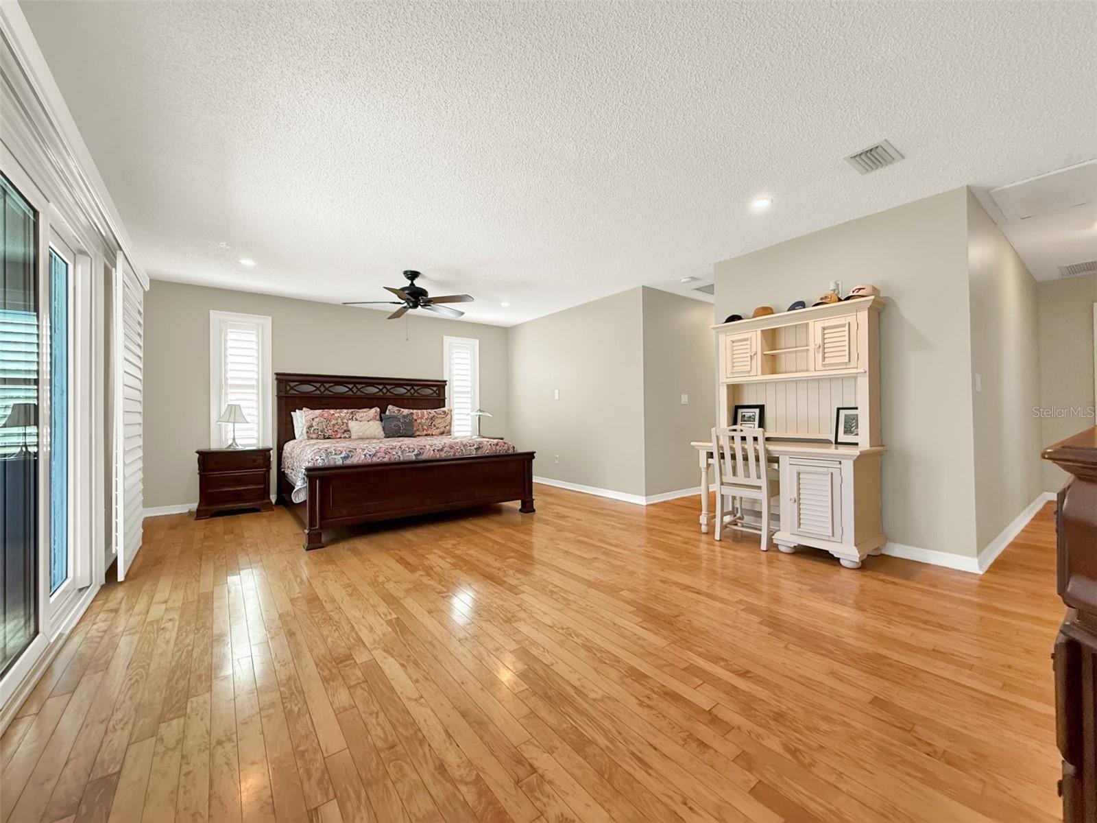 Primary bedroom - 301 QUAY ASSISI, NEW SMYRNA BEACH
