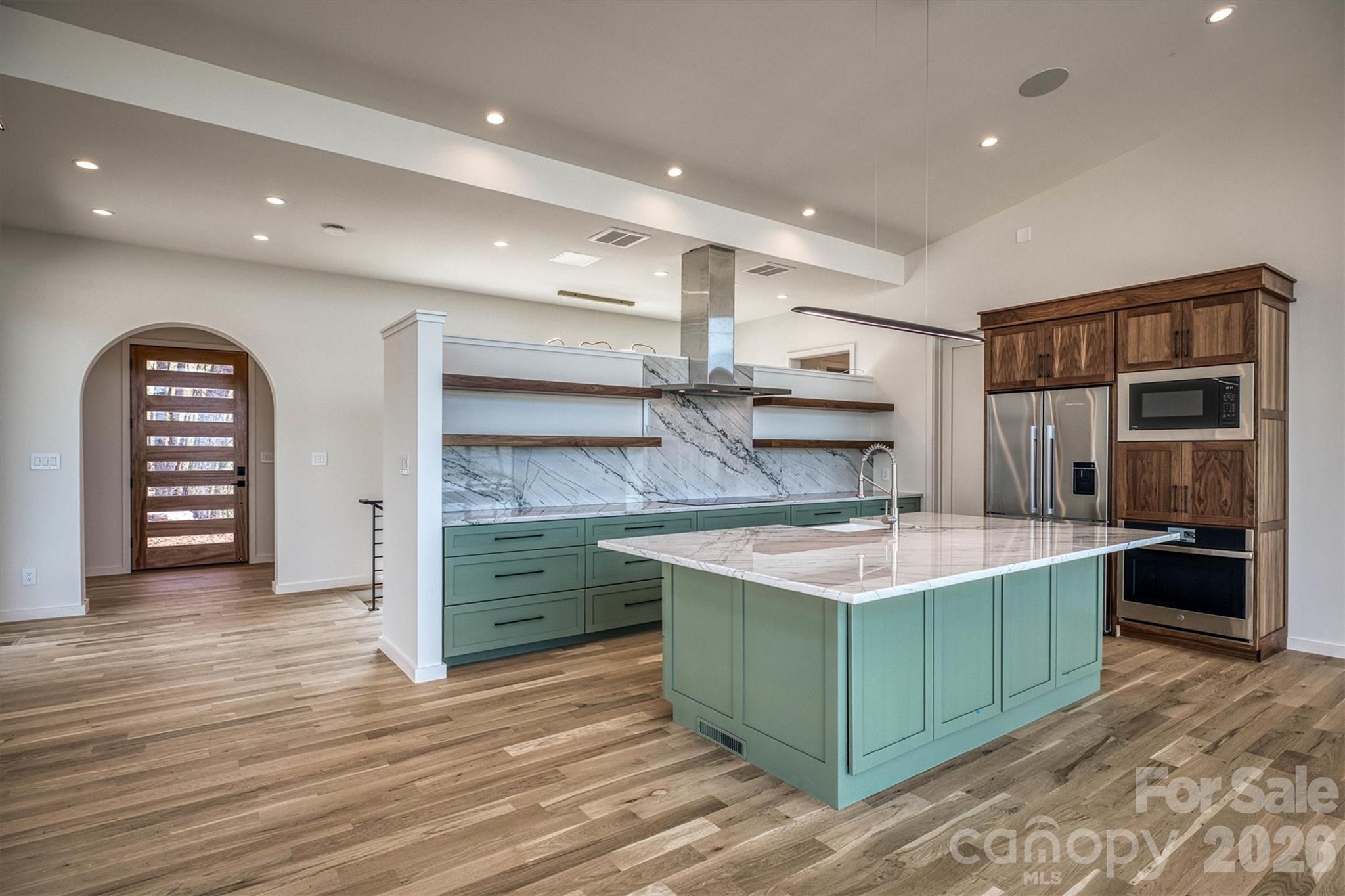Kitchen - 463 Summit Trail, Nebo