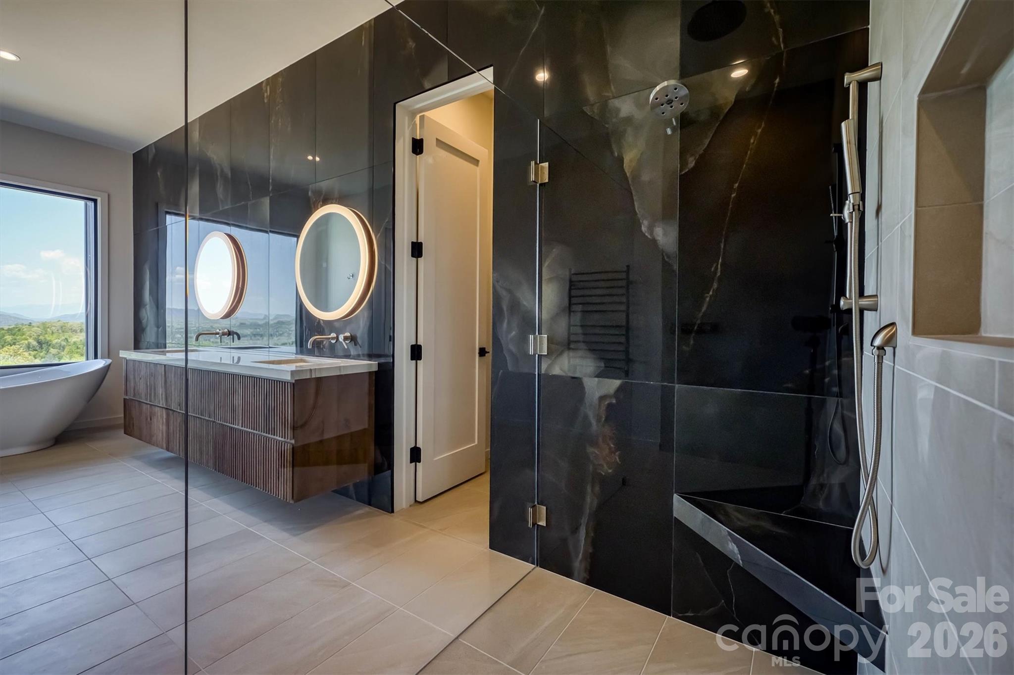 Primary bath with zero entry shower - 463 Summit Trail, Nebo