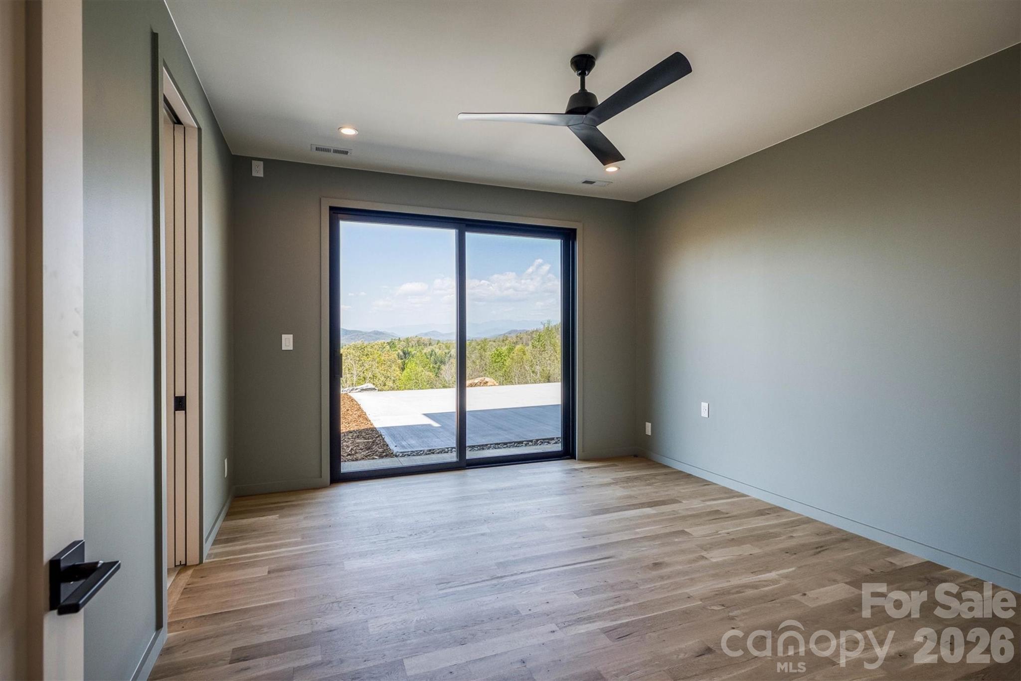 Lower level bedroom #2 - 463 Summit Trail, Nebo