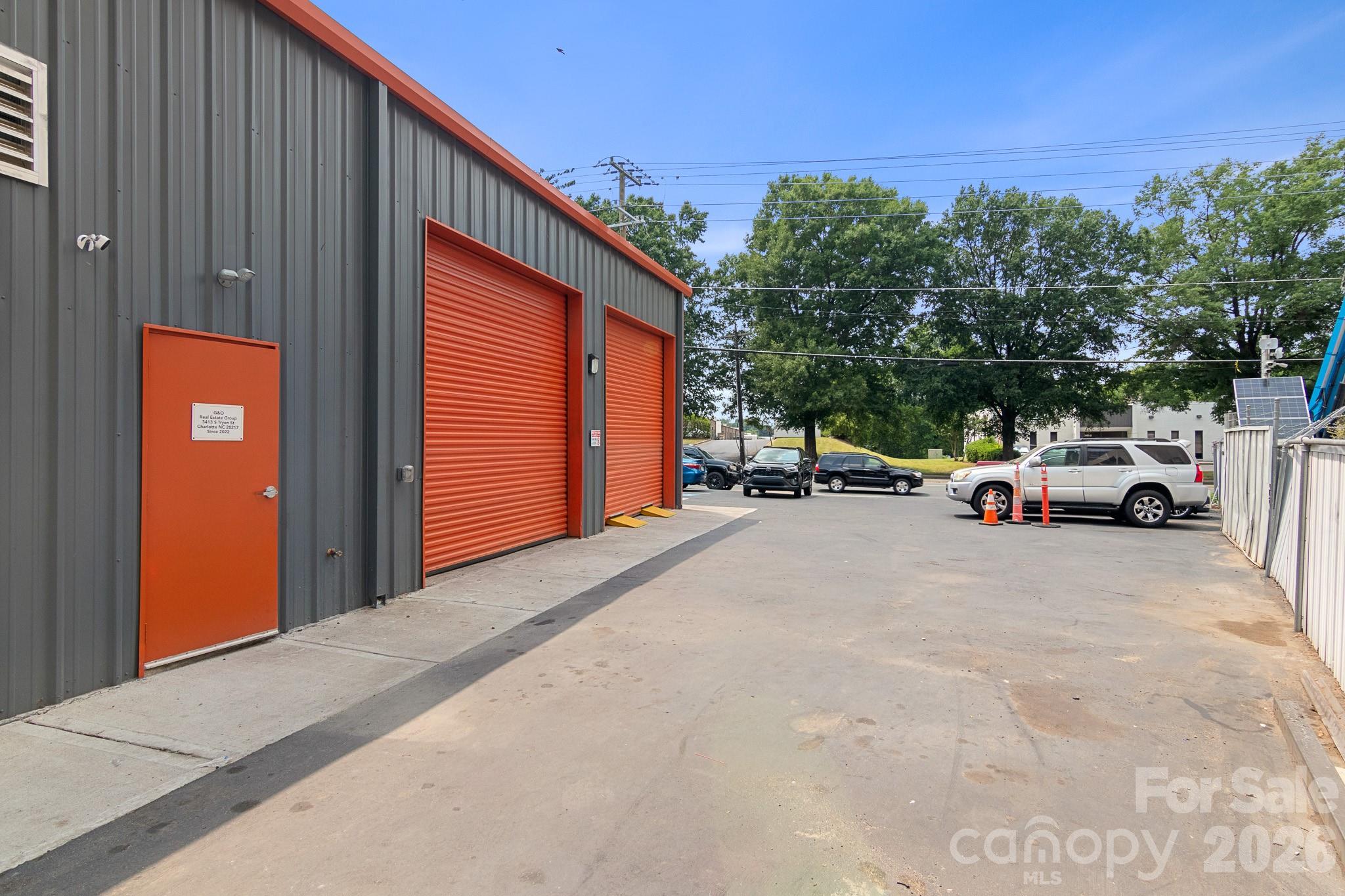 Automotive at 3413 S Tryon Street, Charlotte, photo 3 of 17