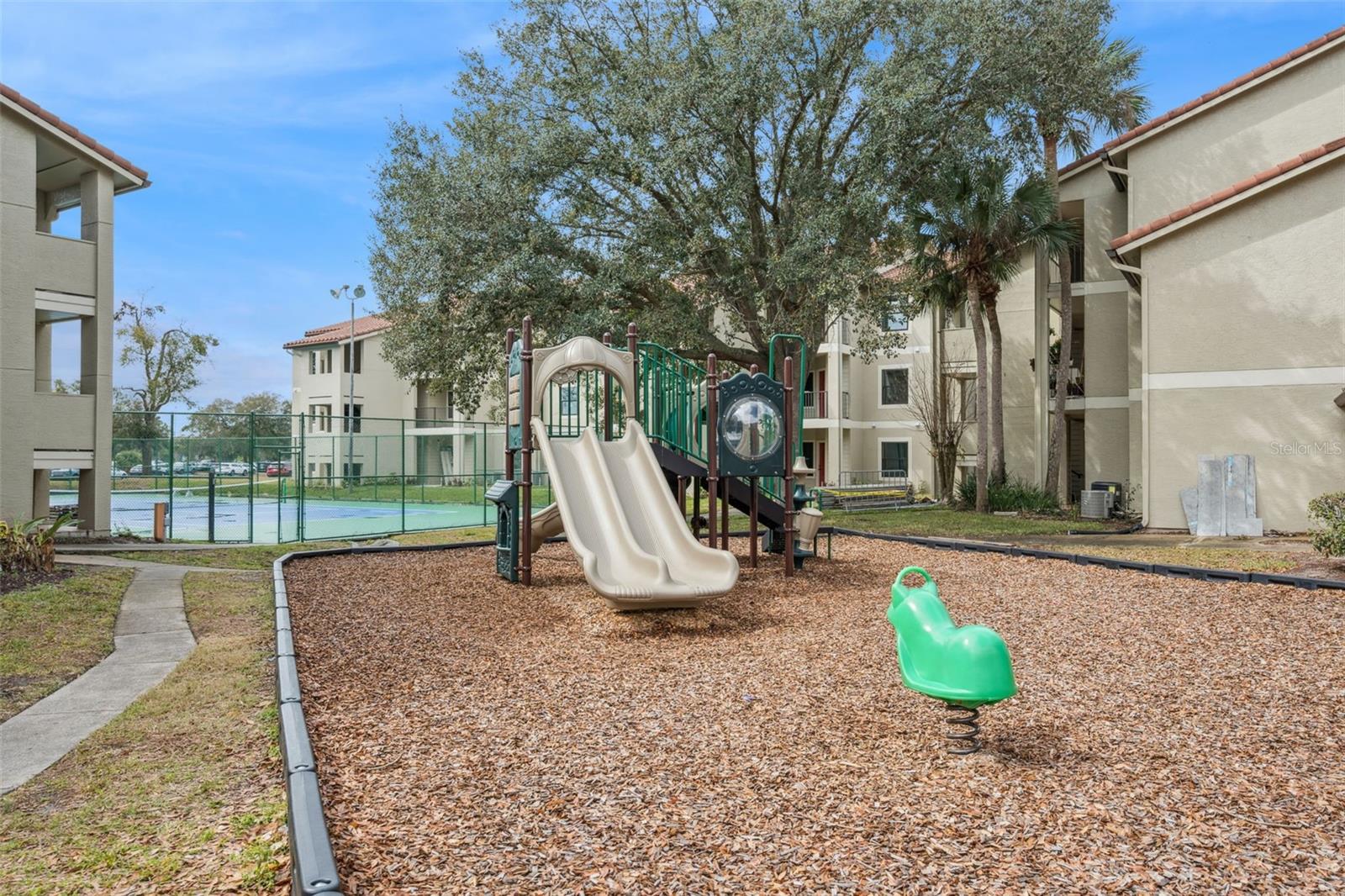 Condominium at 3032 PARKWAY BLVD #305, KISSIMMEE, photo 20 of 23