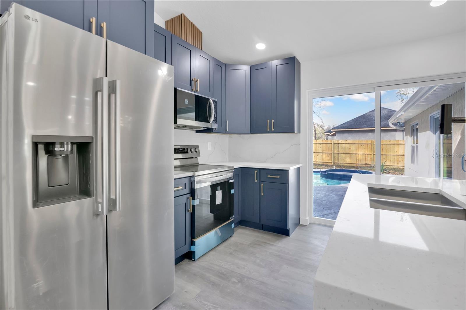 Single Family Residence at 1120 DUNBRIDGE ST, APOPKA, photo 16 of 38