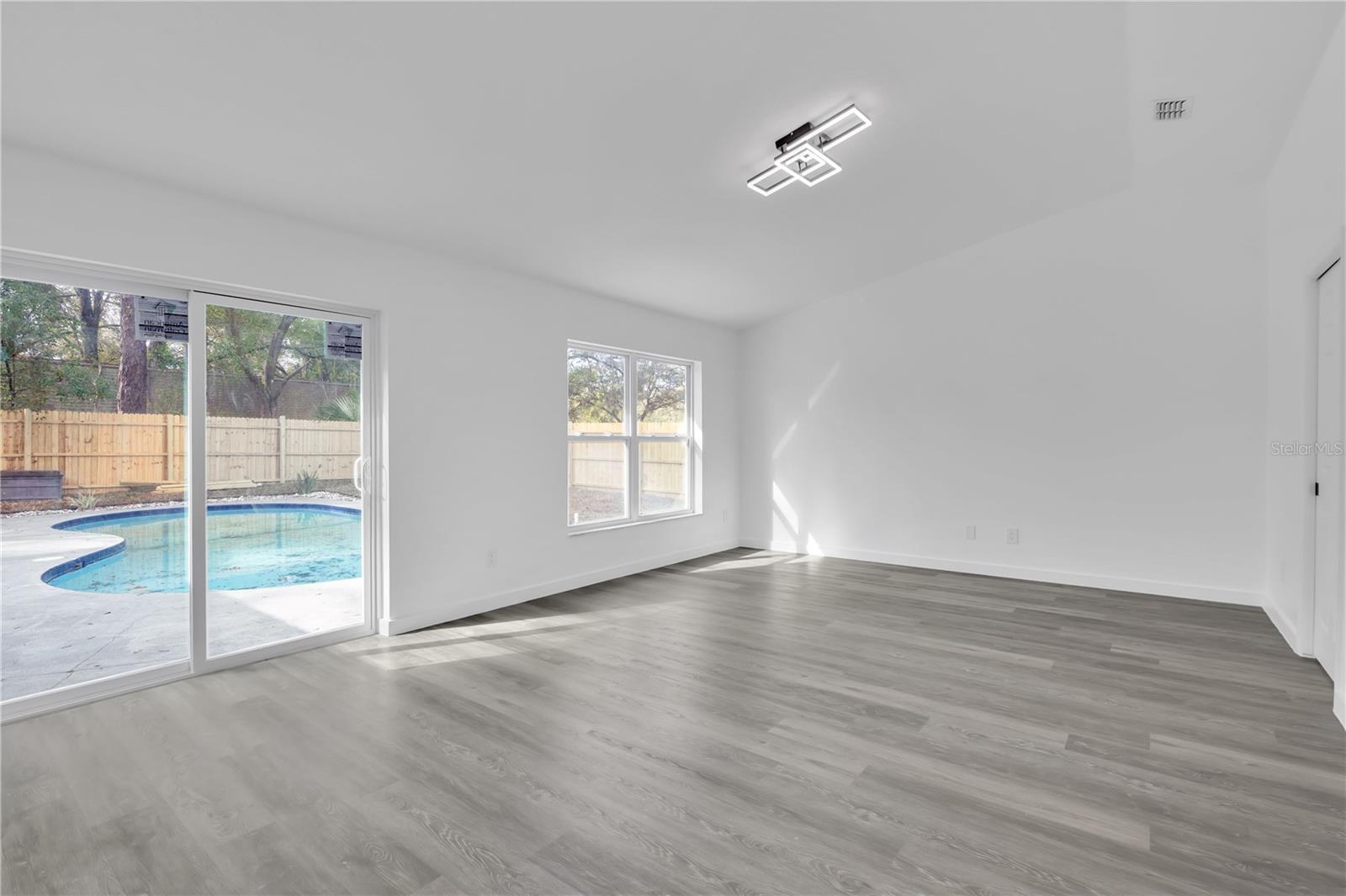 Single Family Residence at 1120 DUNBRIDGE ST, APOPKA, photo 18 of 38