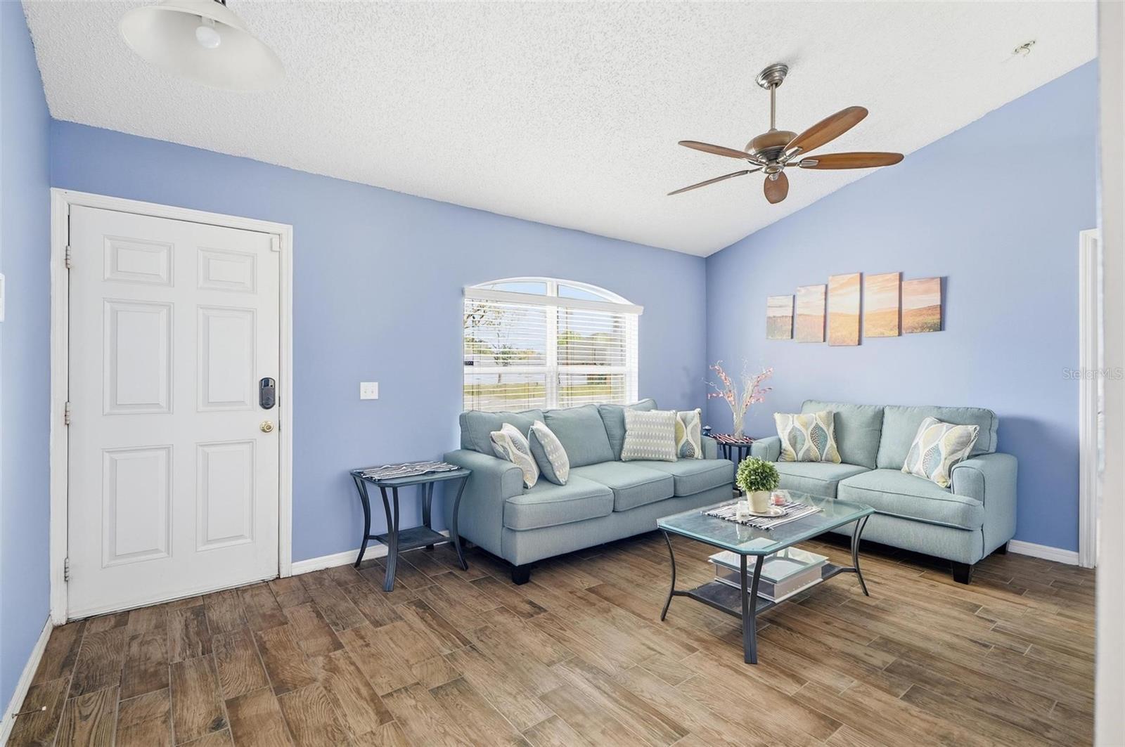 Living Room - 69 LONDON DR, PALM COAST