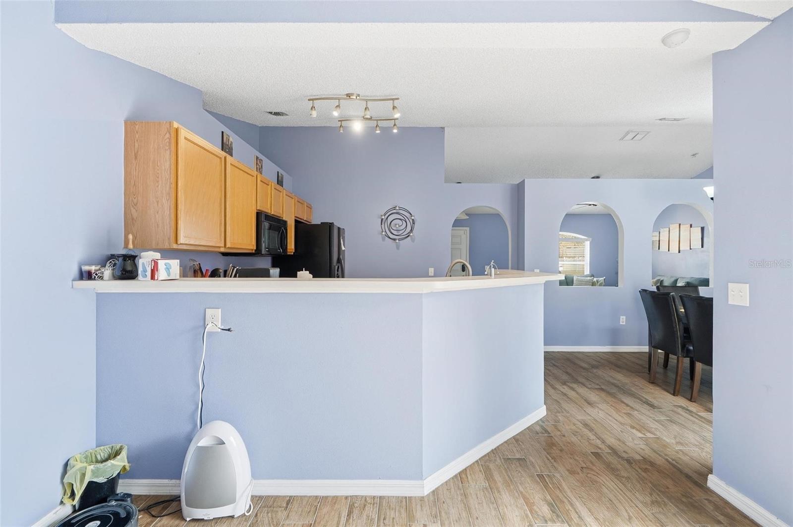 Kitchen - 69 LONDON DR, PALM COAST