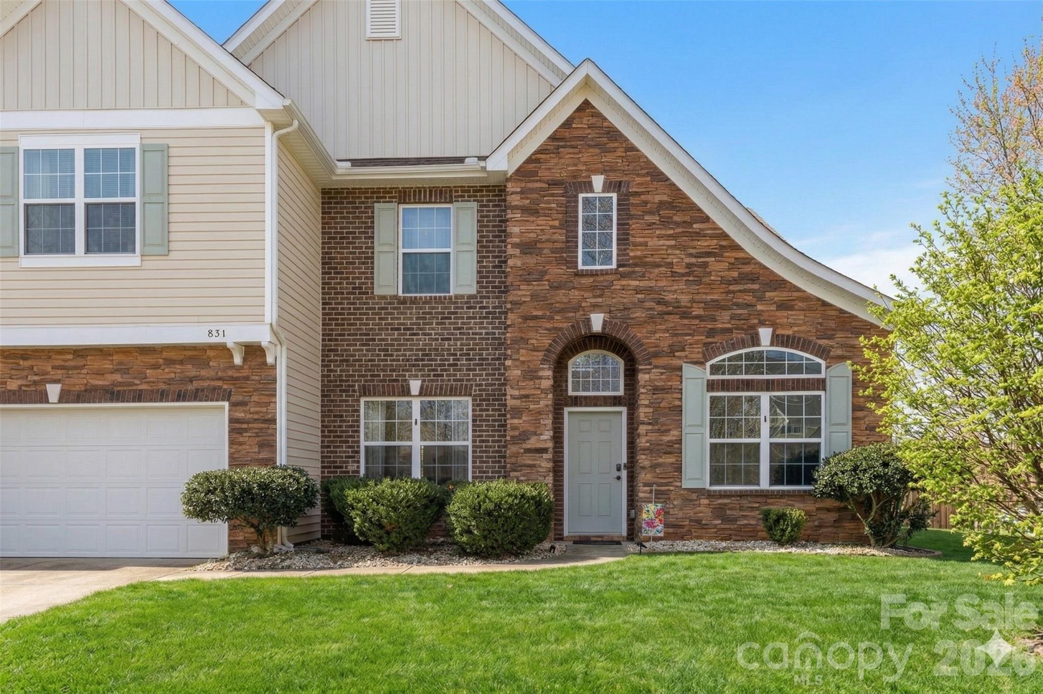 Single Family Residence at 831 Irish Green Drive, Clover, photo 6 of 36