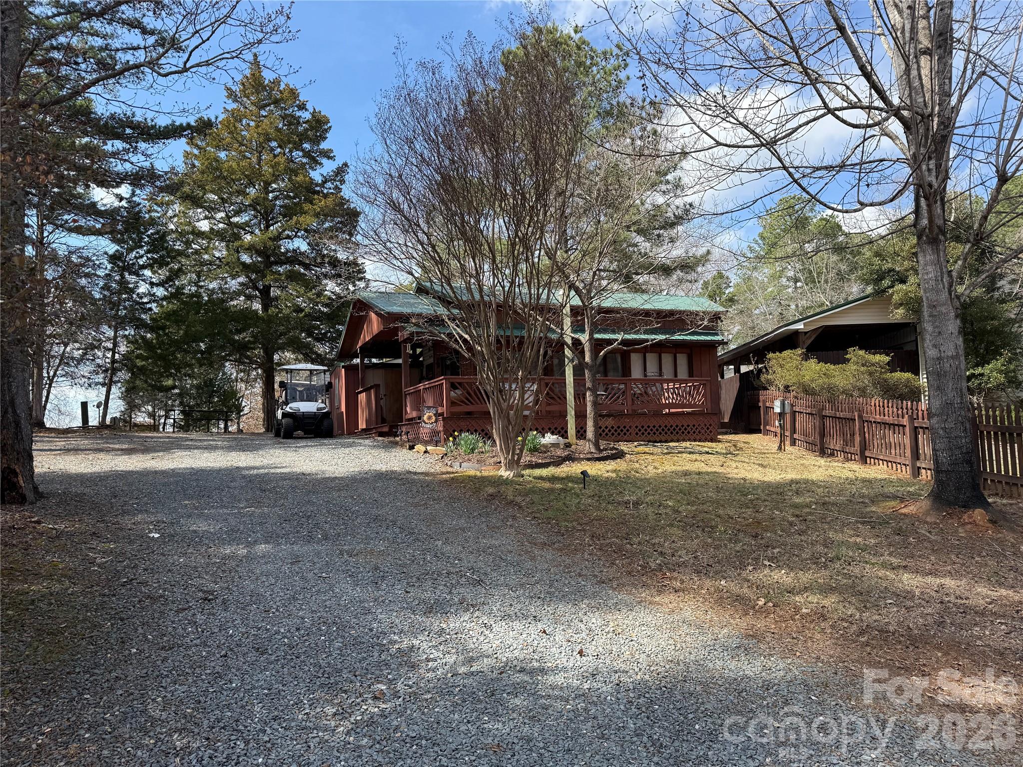 102 Doe Court