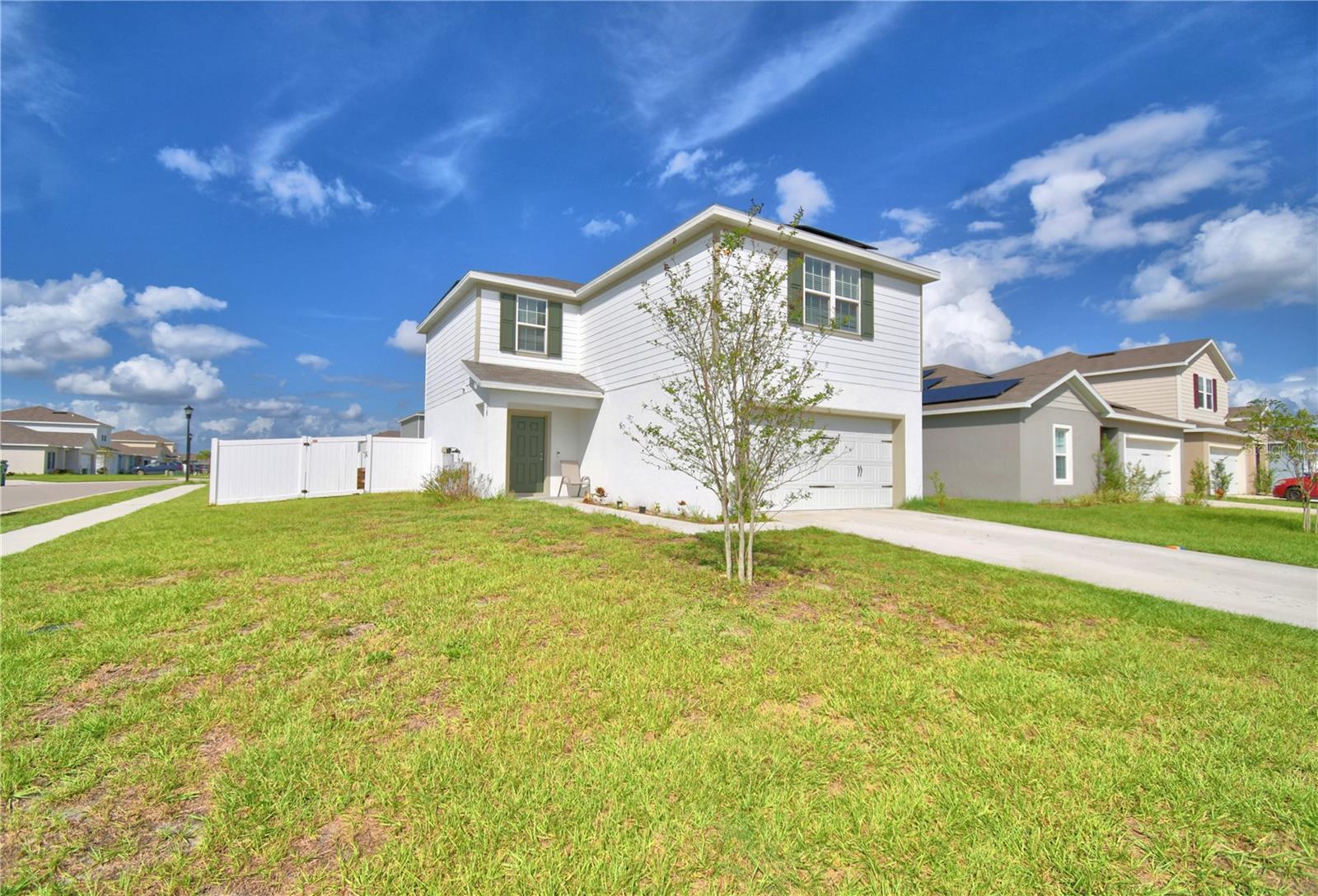 1533 MAJESTIC LN