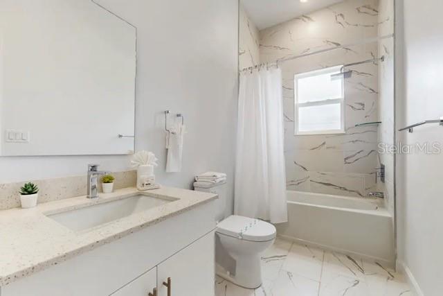 Townhouse at 213 FAMAGUSTA DR, DAVENPORT, photo 11 of 30