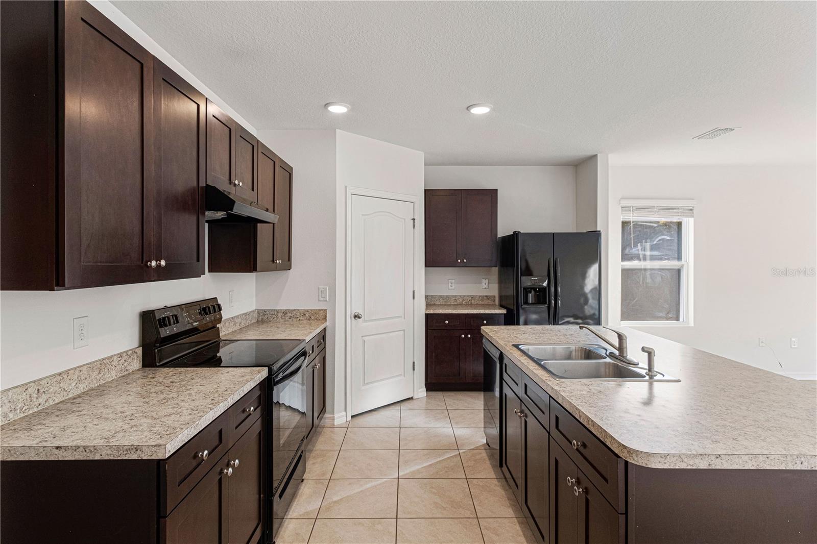 Single Family Residence at 2952 GIBRALTAR BLVD, NEW SMYRNA BEACH, photo 14 of 31