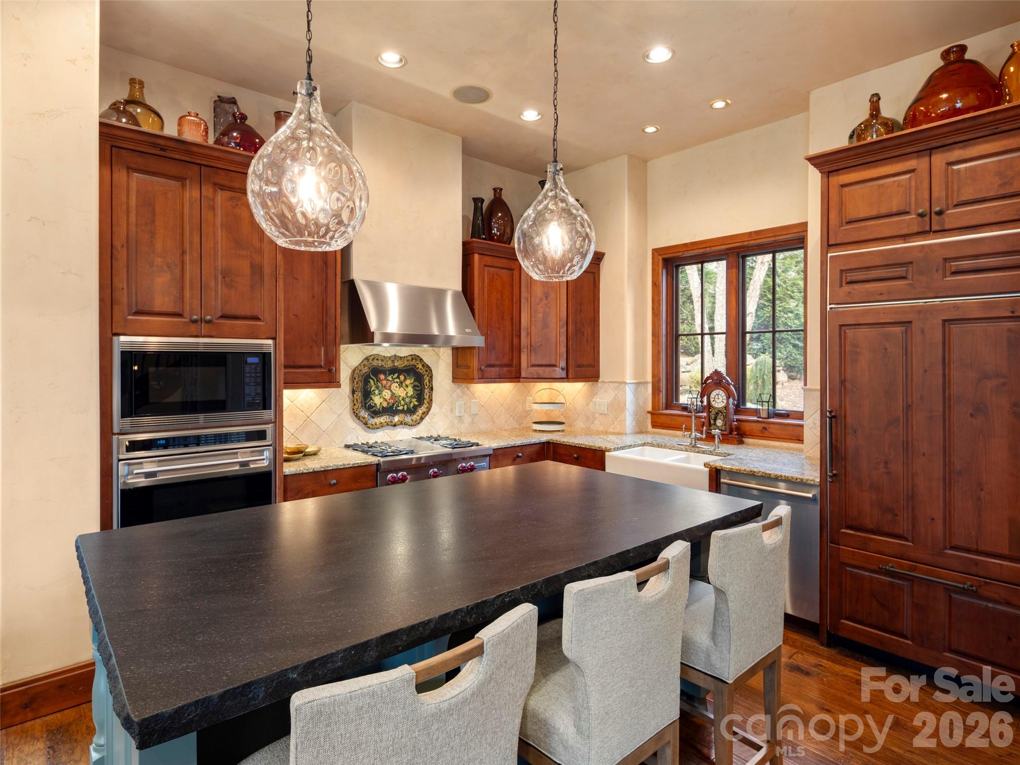 Townhouse at 575 Walnut Valley Parkway, Arden, photo 8 of 27