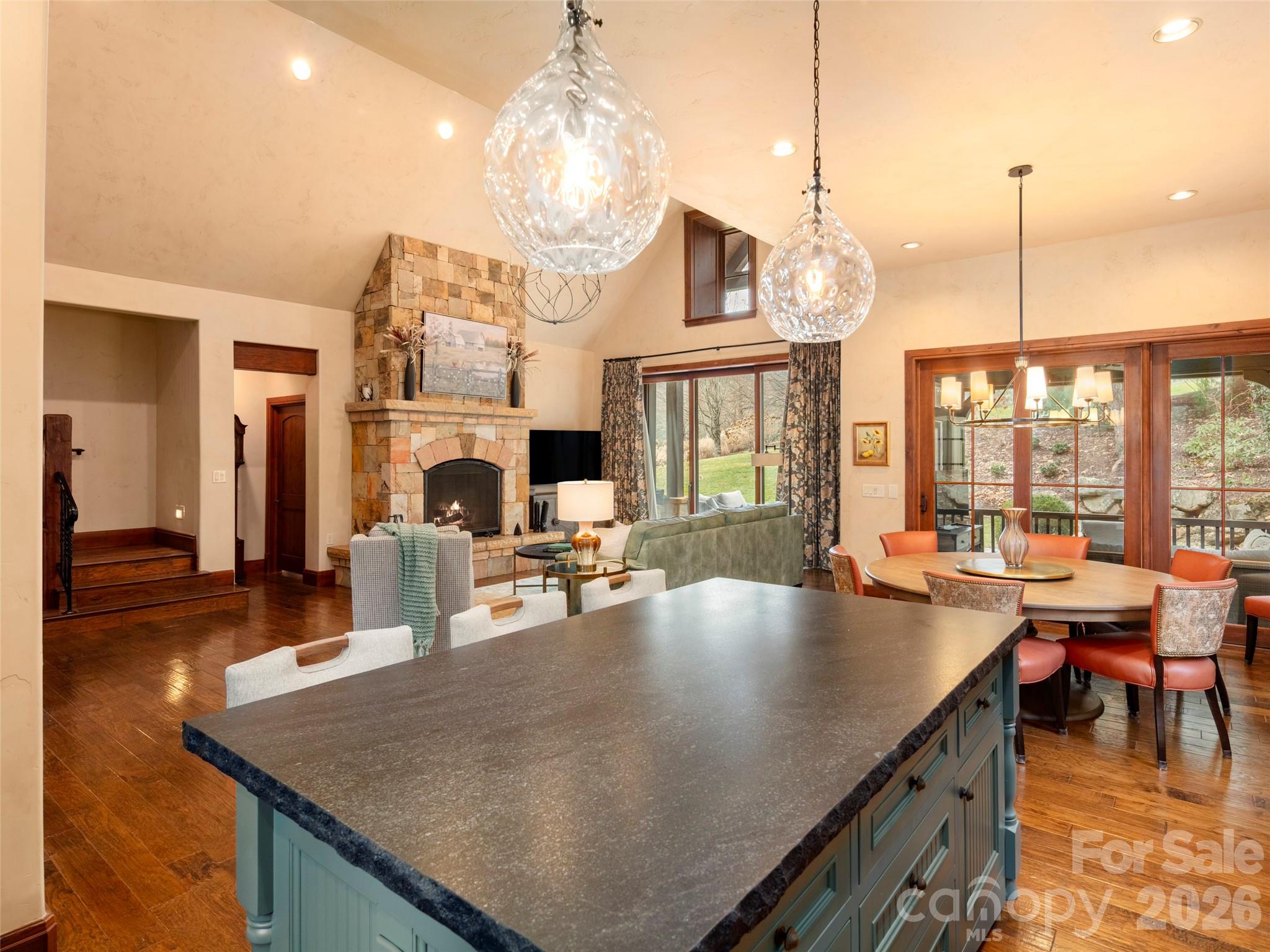 Townhouse at 575 Walnut Valley Parkway, Arden, photo 9 of 27