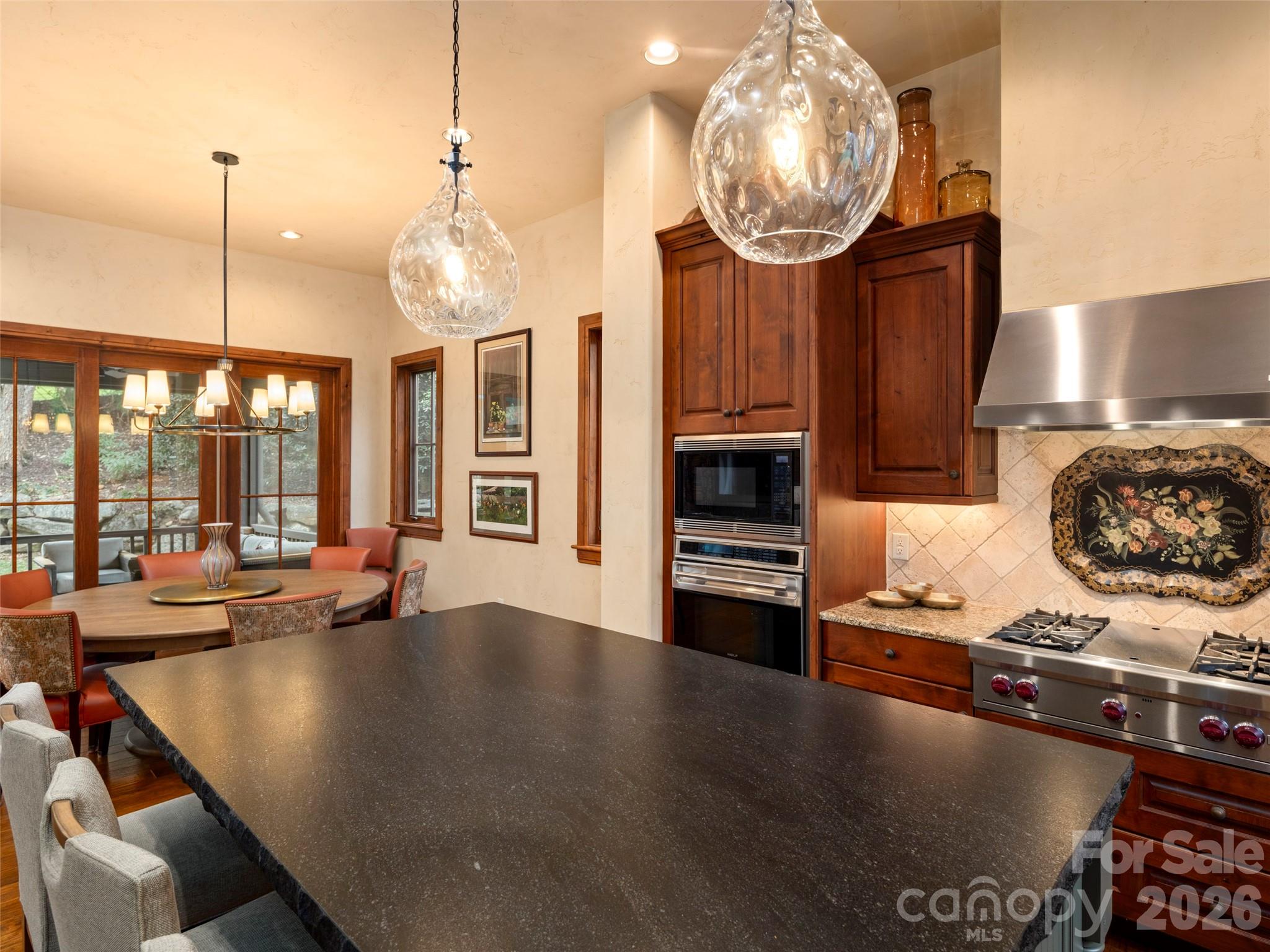 Townhouse at 575 Walnut Valley Parkway, Arden, photo 11 of 27