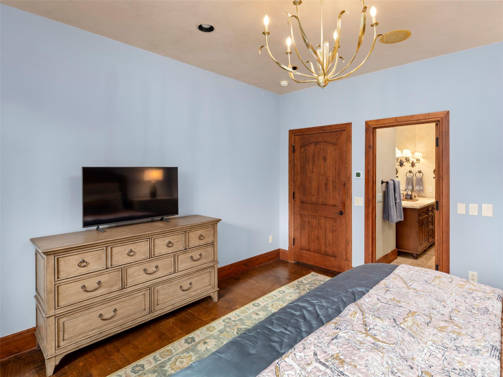 Townhouse at 575 Walnut Valley Parkway, Arden, photo 17 of 27