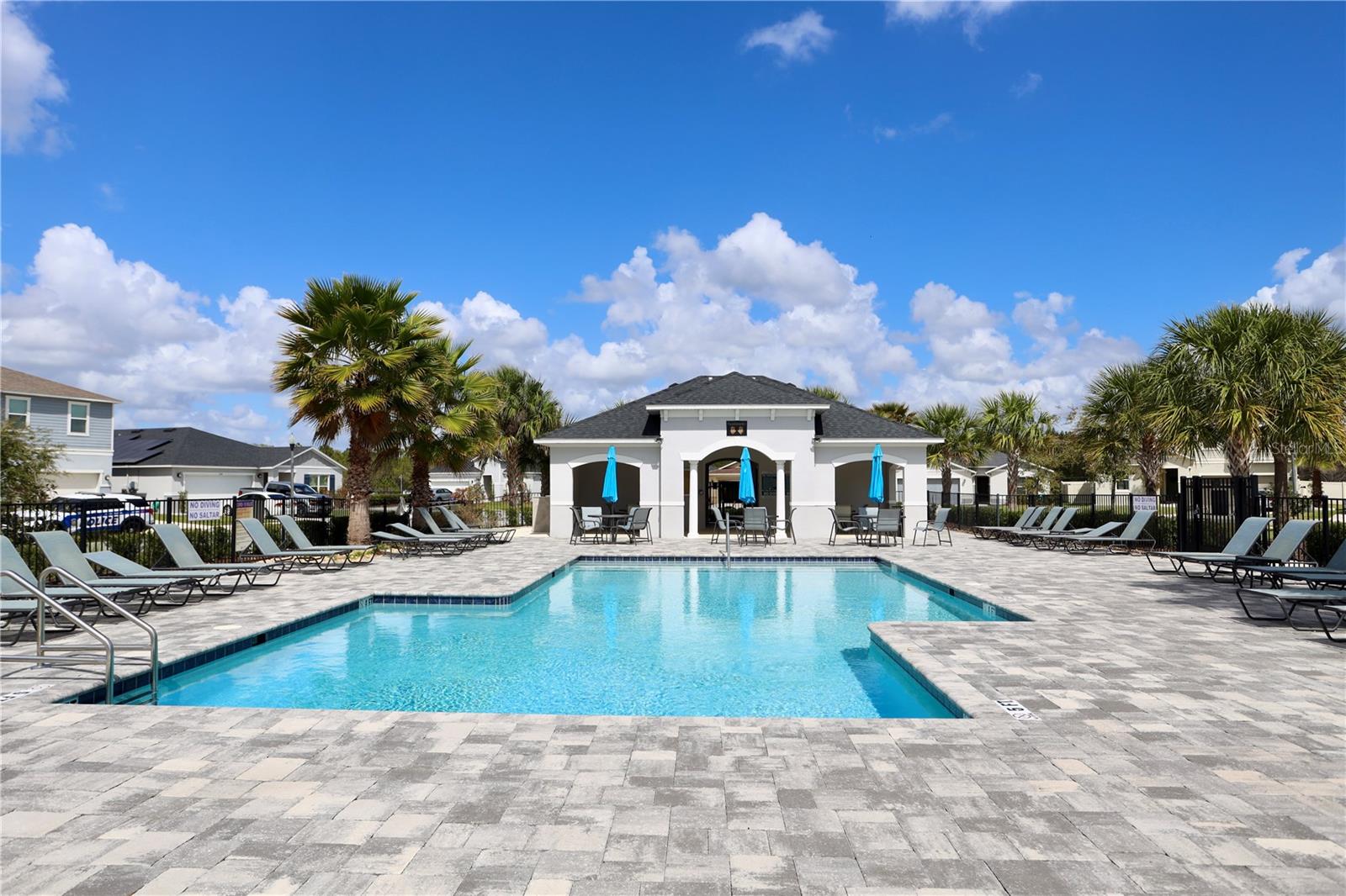 community pool - 1141 AUGUSTUS DR, DAVENPORT