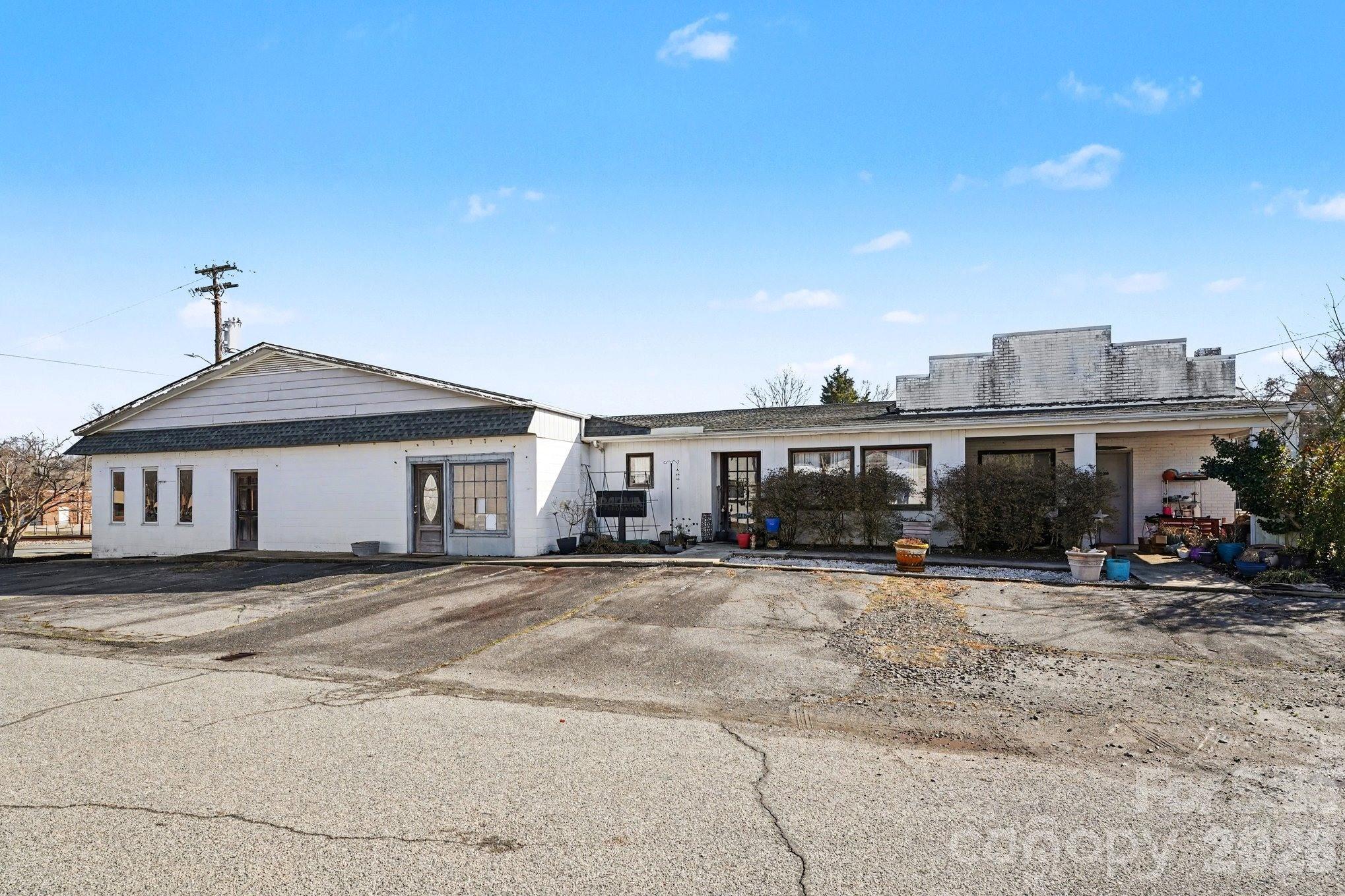 Business at 11 Bell Avenue, Denton, photo 3 of 27