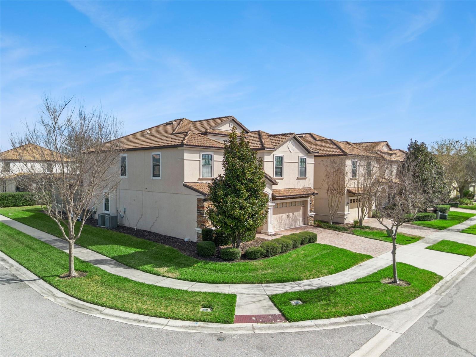 Single Family Residence at 1430 MOON VALLEY DR, DAVENPORT, photo 5 of 84