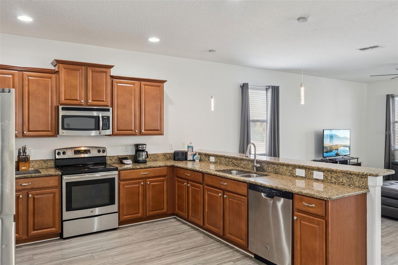 Single Family Residence at 1430 MOON VALLEY DR, DAVENPORT, photo 16 of 84