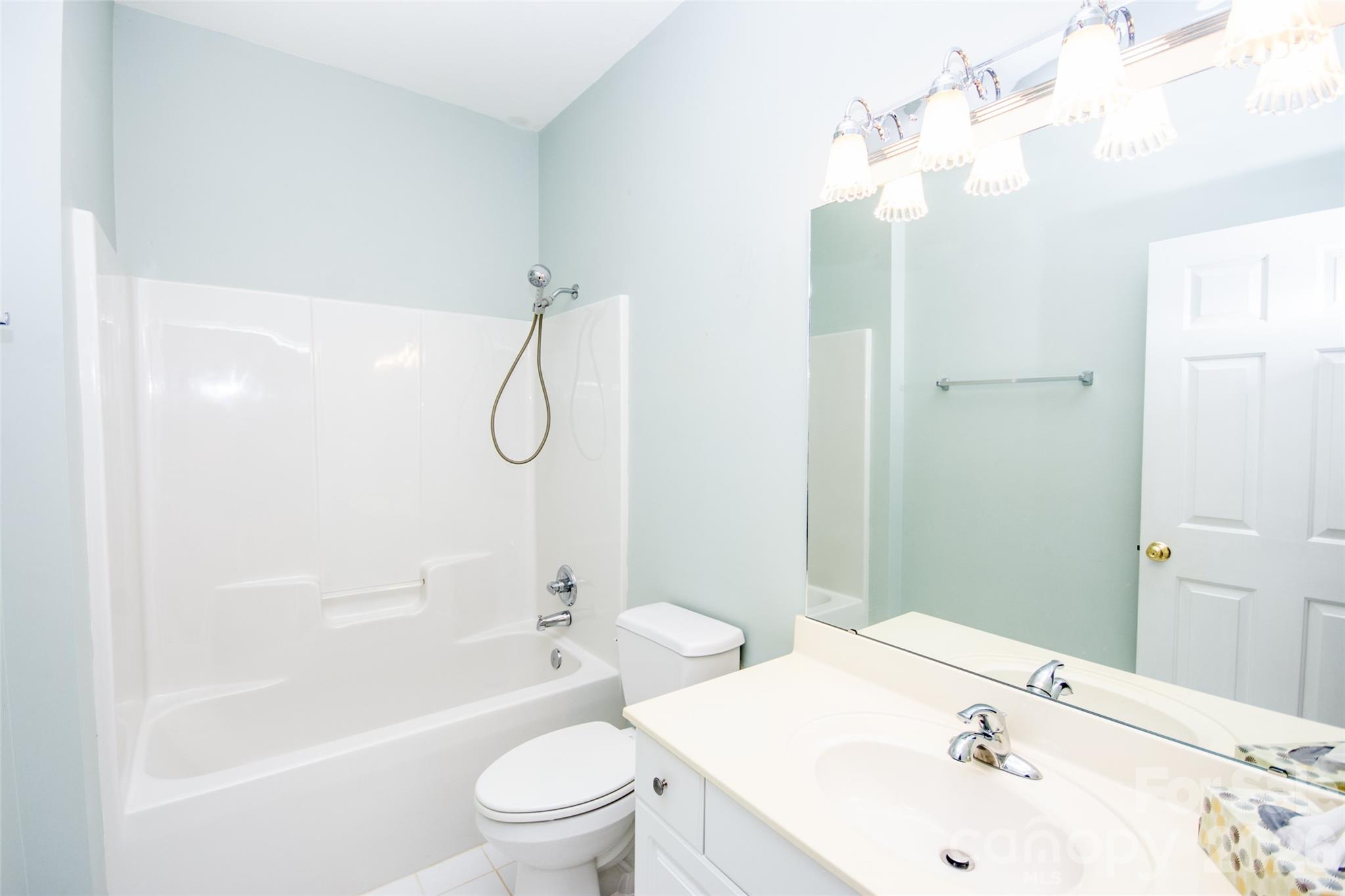 Townhouse at 1365 Royalty Circle, Statesville, photo 19 of 50
