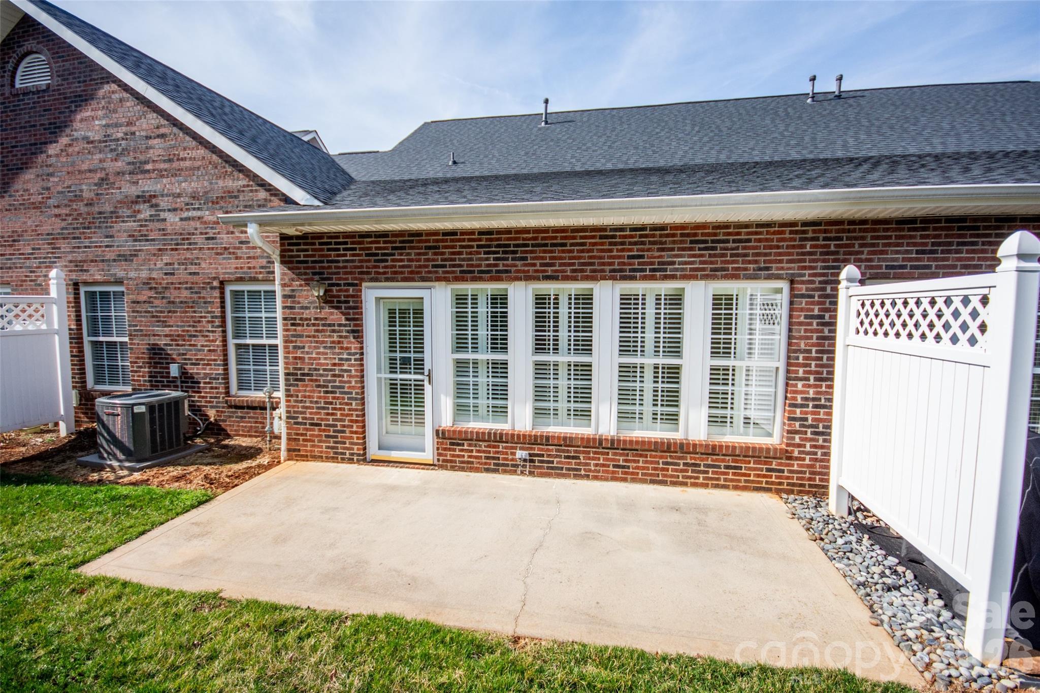 Townhouse at 1365 Royalty Circle, Statesville, photo 34 of 50