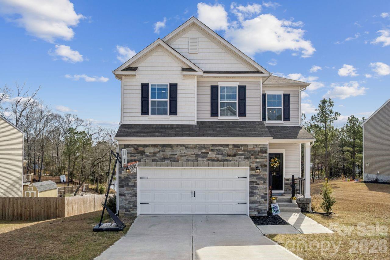 Single Family Residence at 221 Shadowbrook Way, Camden, photo 2 of 30