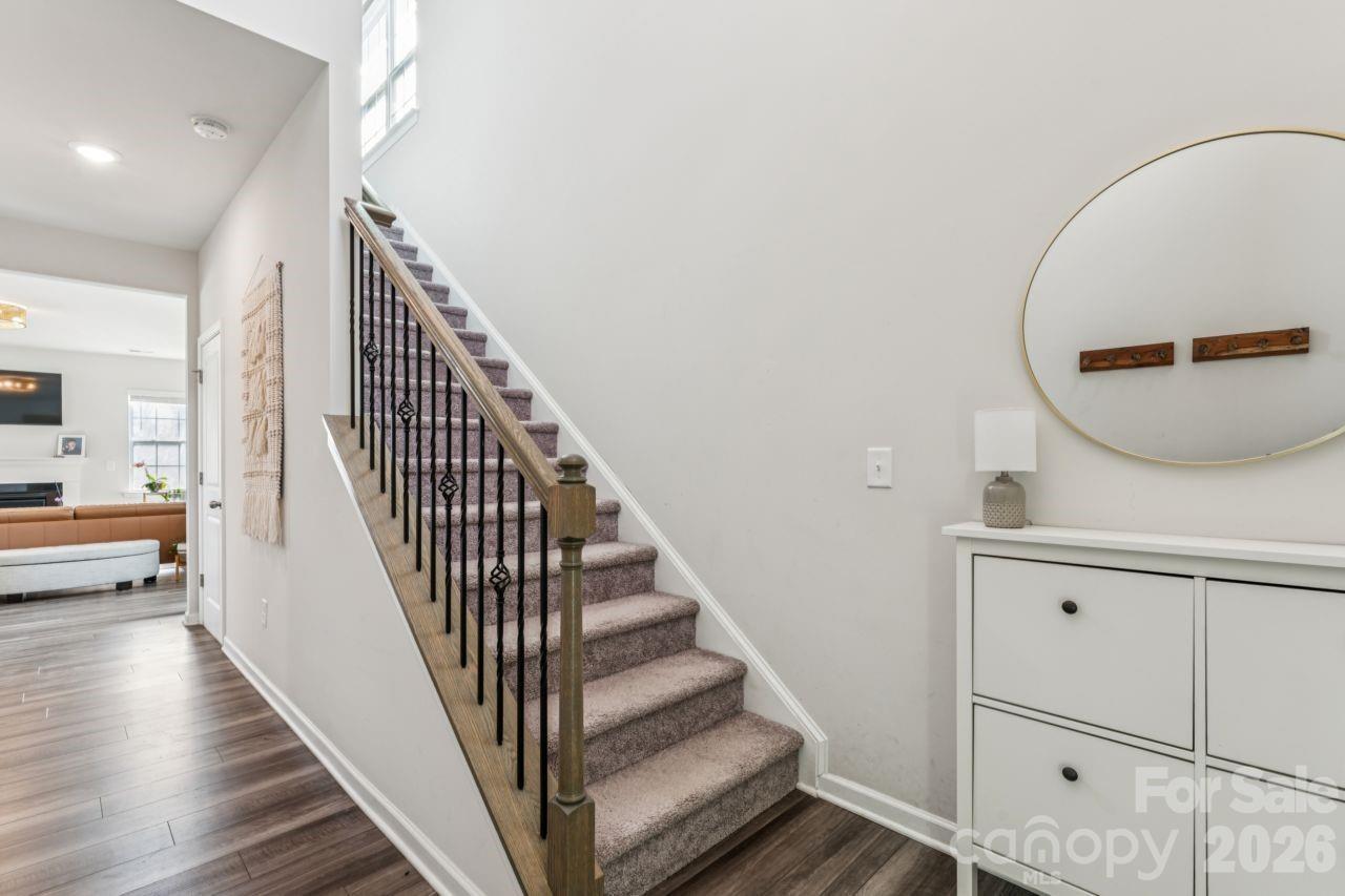 Single Family Residence at 221 Shadowbrook Way, Camden, photo 4 of 30