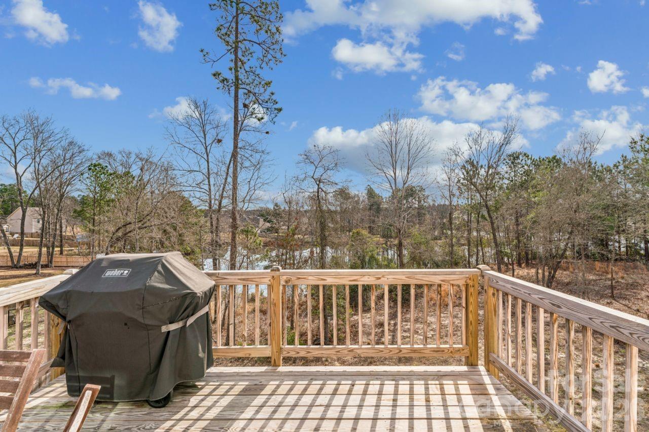 Single Family Residence at 221 Shadowbrook Way, Camden, photo 14 of 30