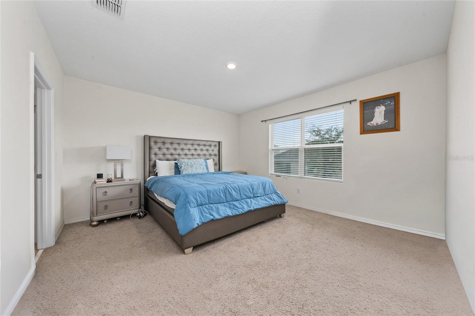 Single Family Residence at 1107 CASCADE DR, DAVENPORT, photo 10 of 21