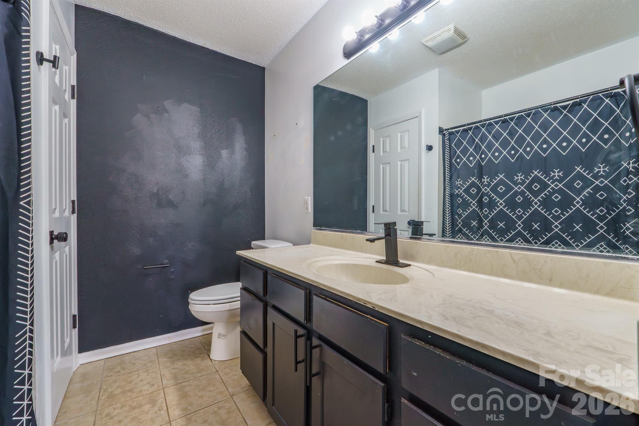 Single Family Residence at 151 Monte Vista Road, Statesville, photo 15 of 24