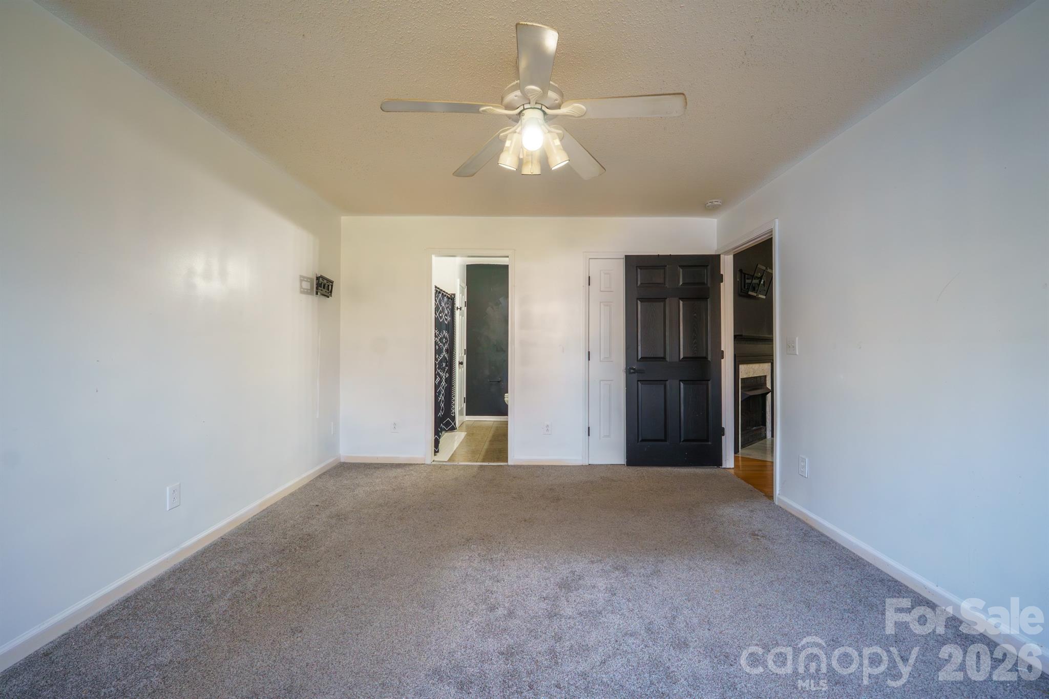 Single Family Residence at 151 Monte Vista Road, Statesville, photo 17 of 24