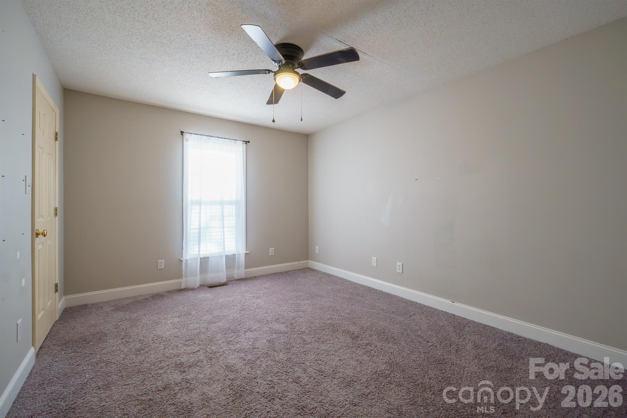 Single Family Residence at 151 Monte Vista Road, Statesville, photo 21 of 24