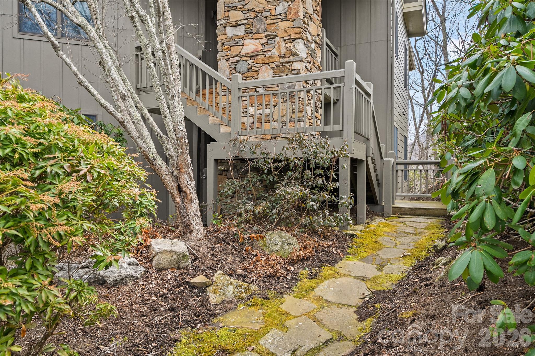 Condominium at 121 Stoney Falls Loop, Burnsville, photo 5 of 41