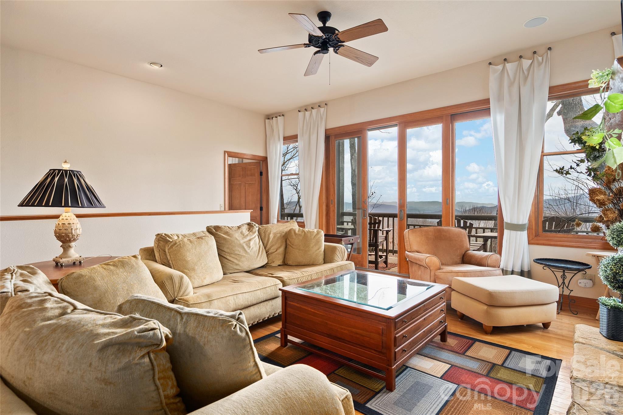 Condominium at 121 Stoney Falls Loop, Burnsville, photo 18 of 41
