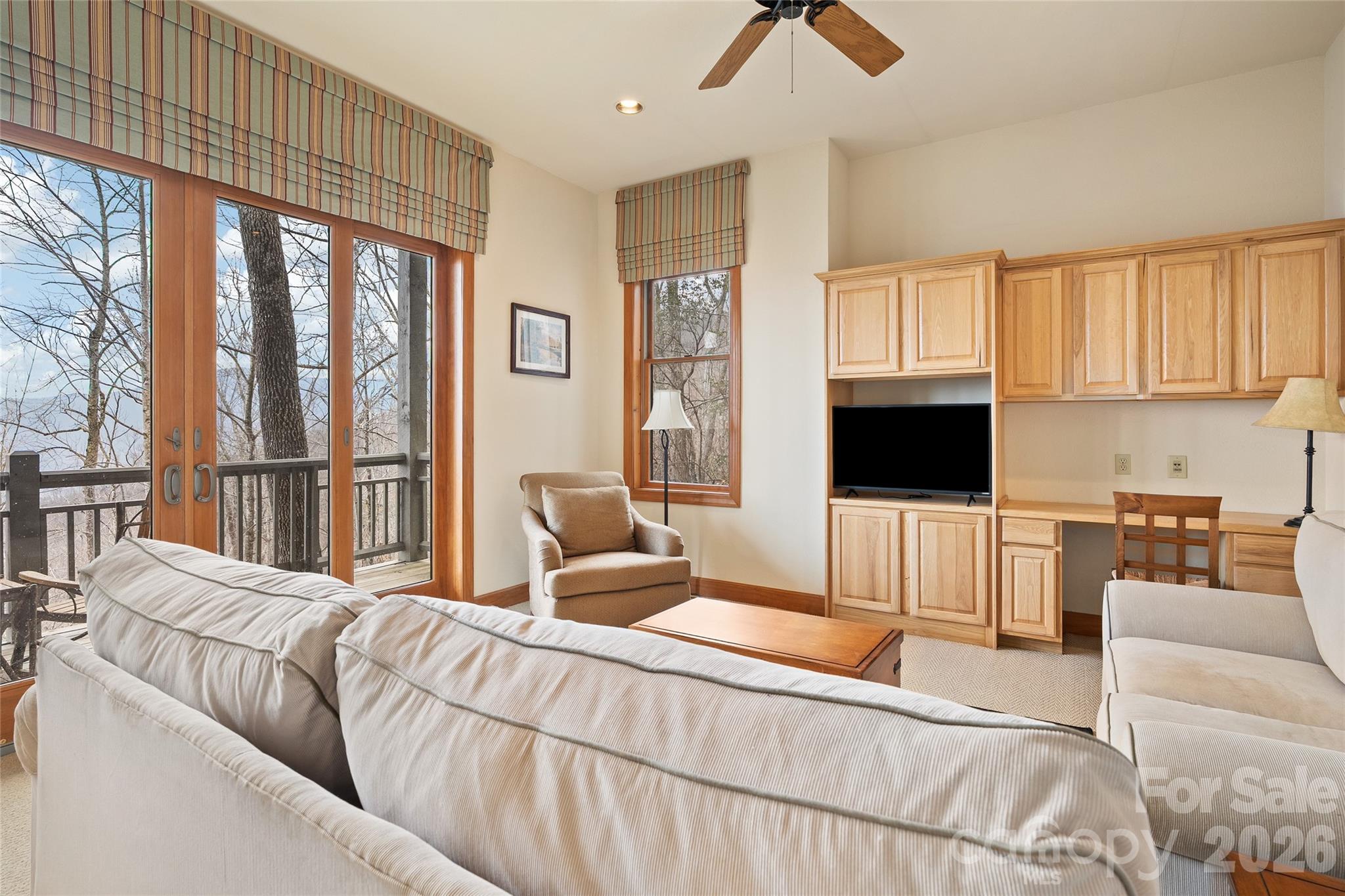 Condominium at 121 Stoney Falls Loop, Burnsville, photo 27 of 41