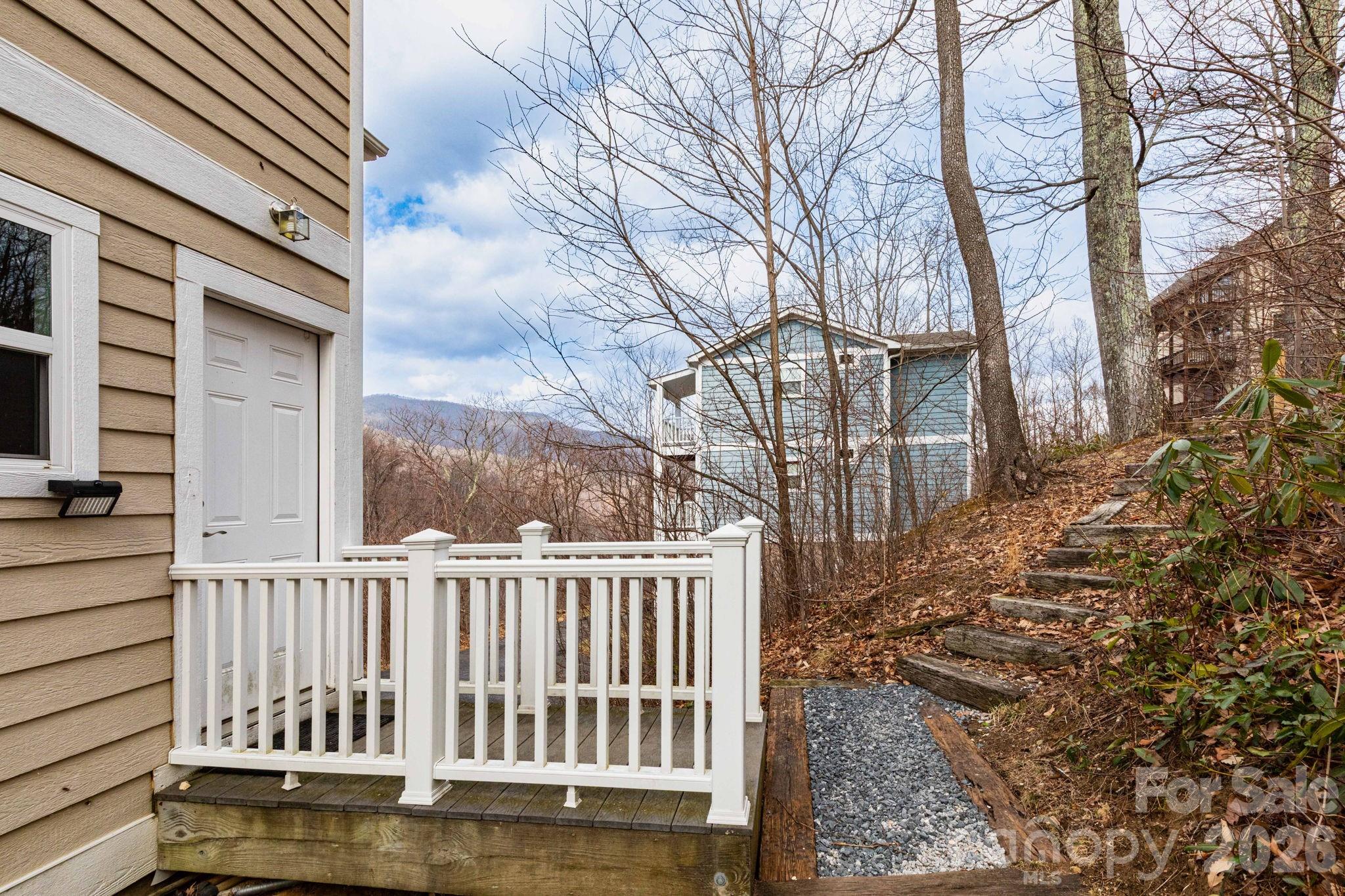 Triplex at 14 Lila Lane, Clyde, photo 26 of 32