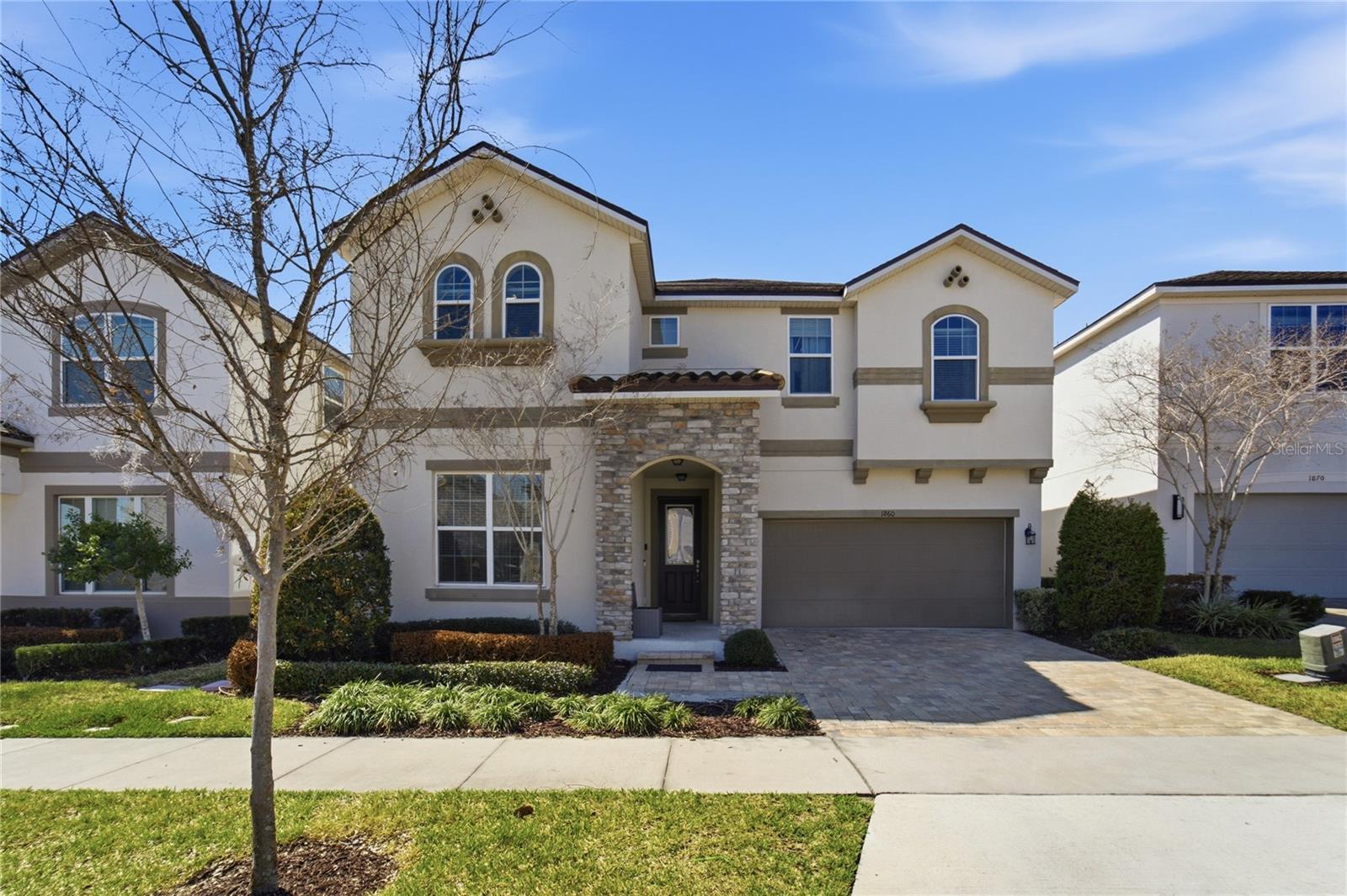 1860 SAWYER PALM PL